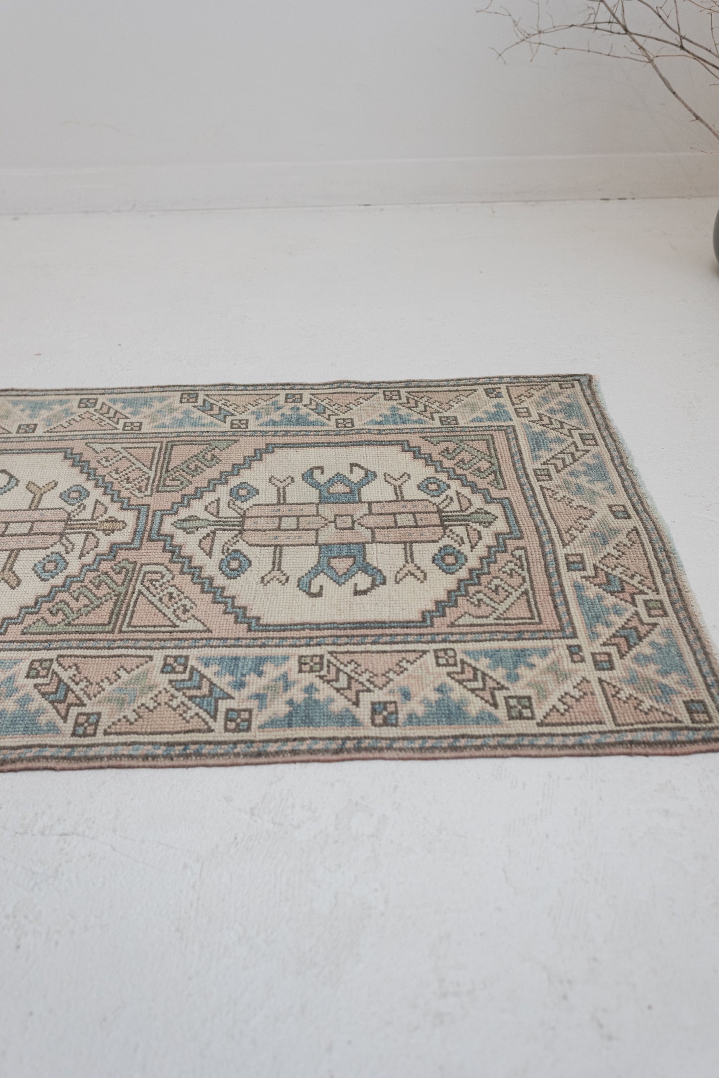 2&#39;7 x 4&#39;1 | CE-W-3466