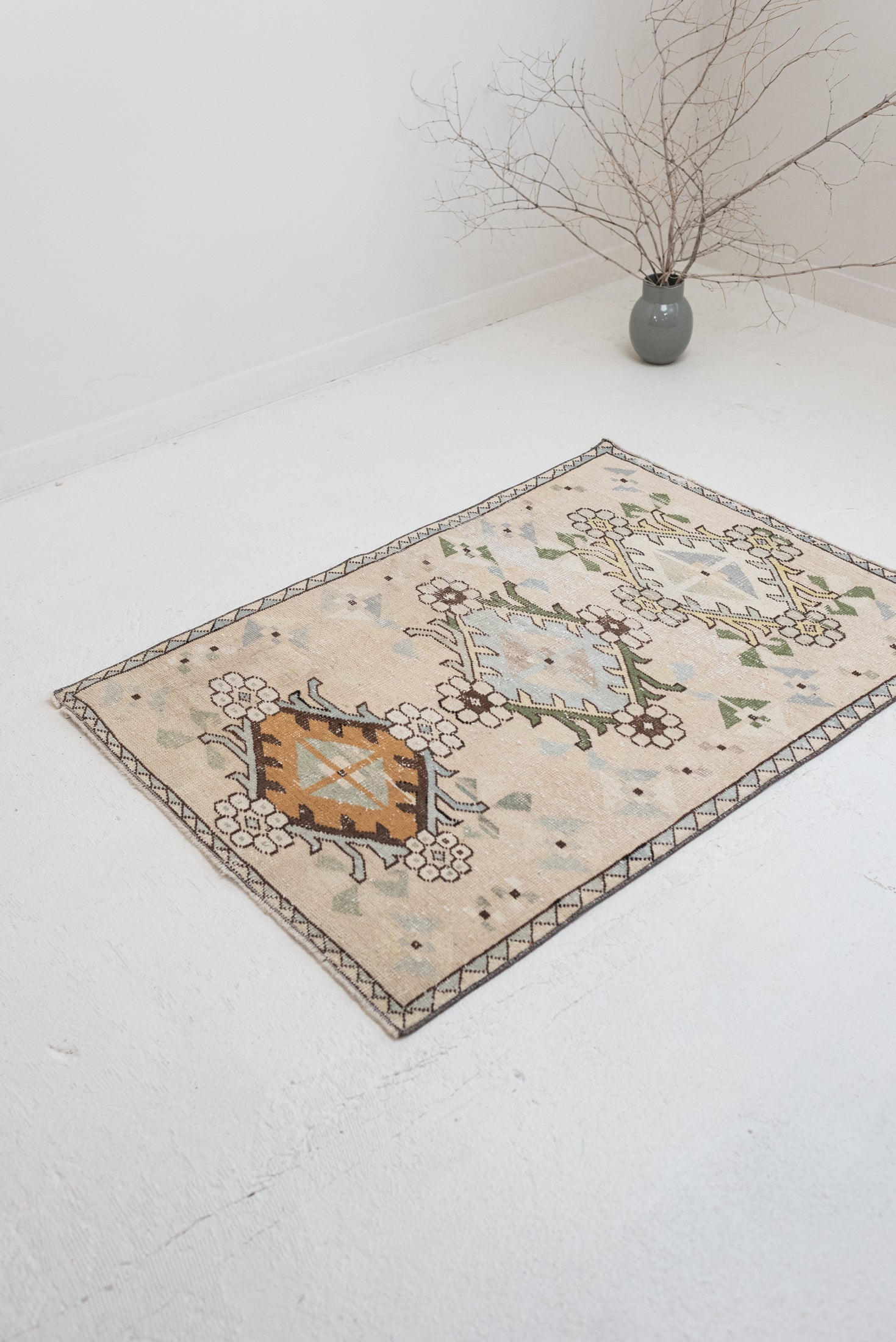 3&#39;2 x 4&#39;7 | W-3798