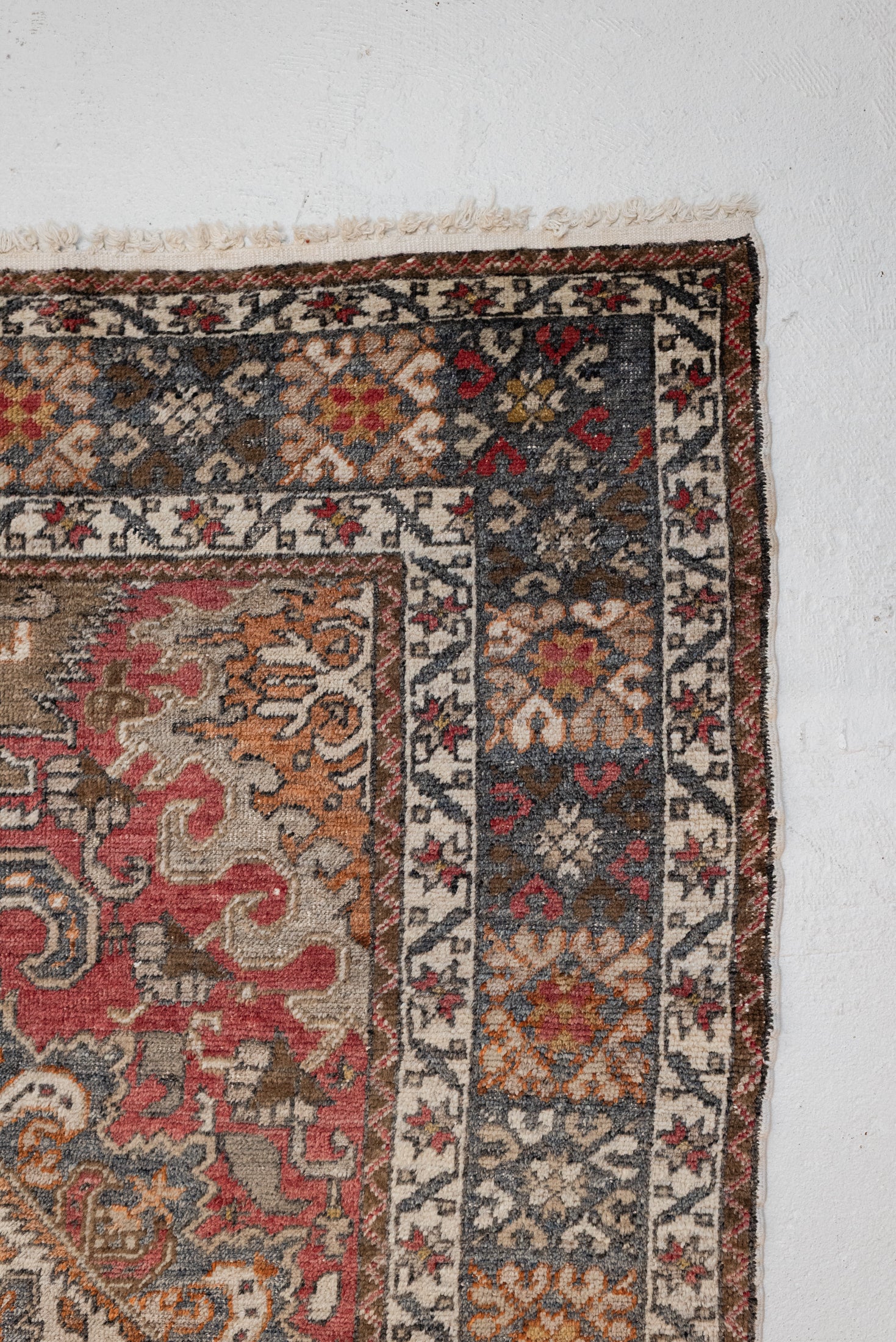 4'6 x 6'1 | CE-W-3469