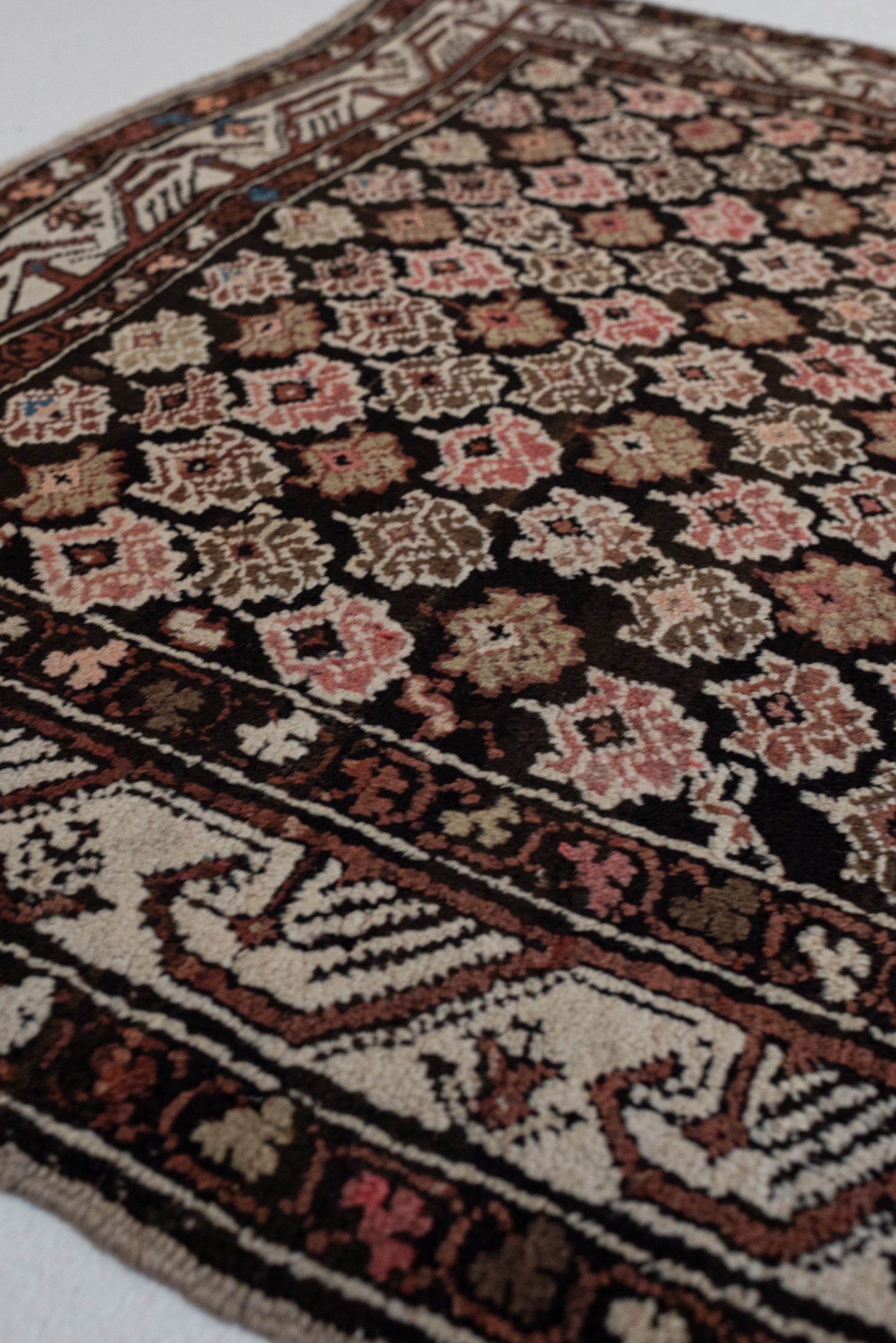 3'8 x 6'0 | CE-W-3477