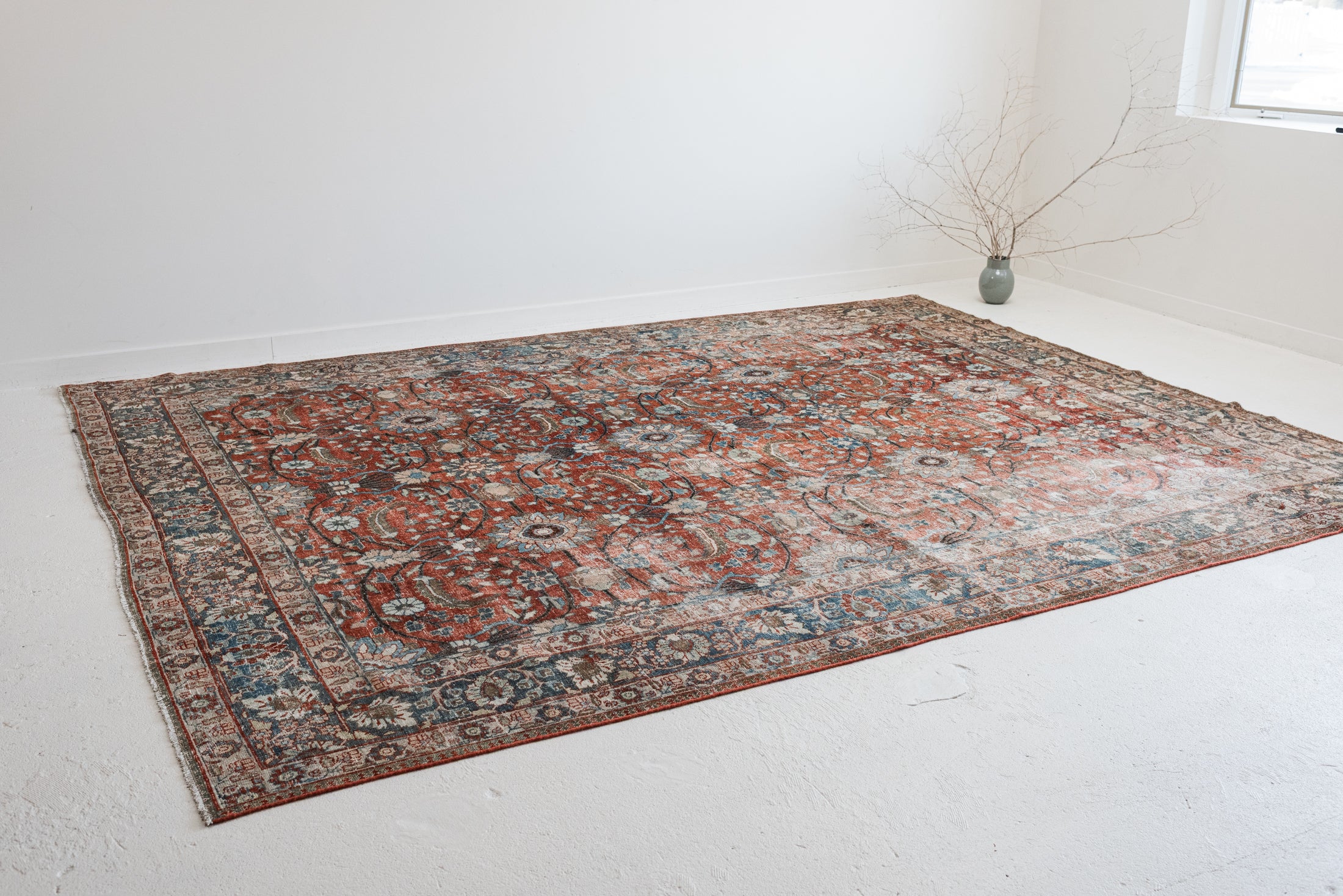 9'3 x 11'10 | Extra Large Vintage Tabriz | L-3743