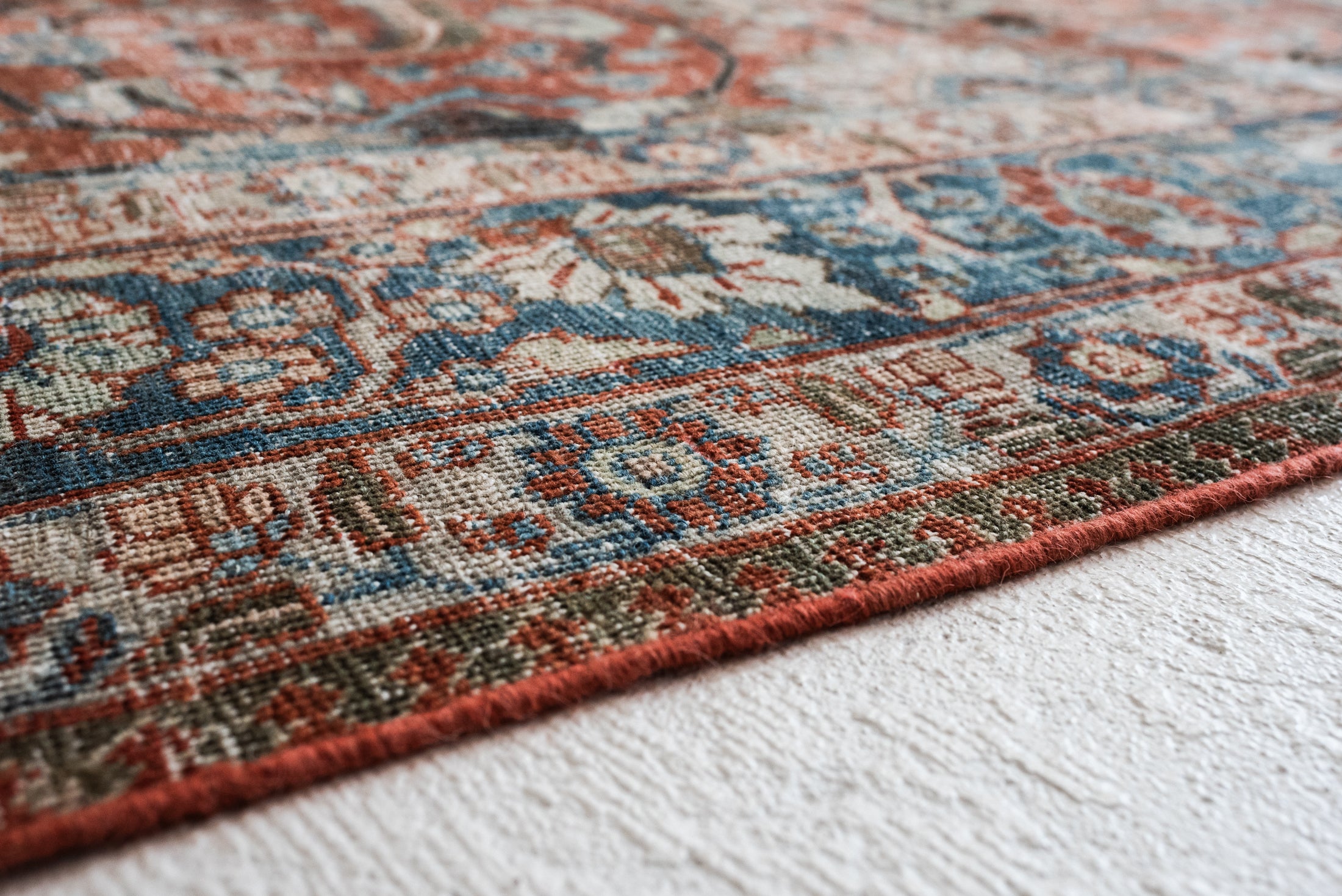 9'3 x 11'10 | Extra Large Vintage Tabriz | L-3743