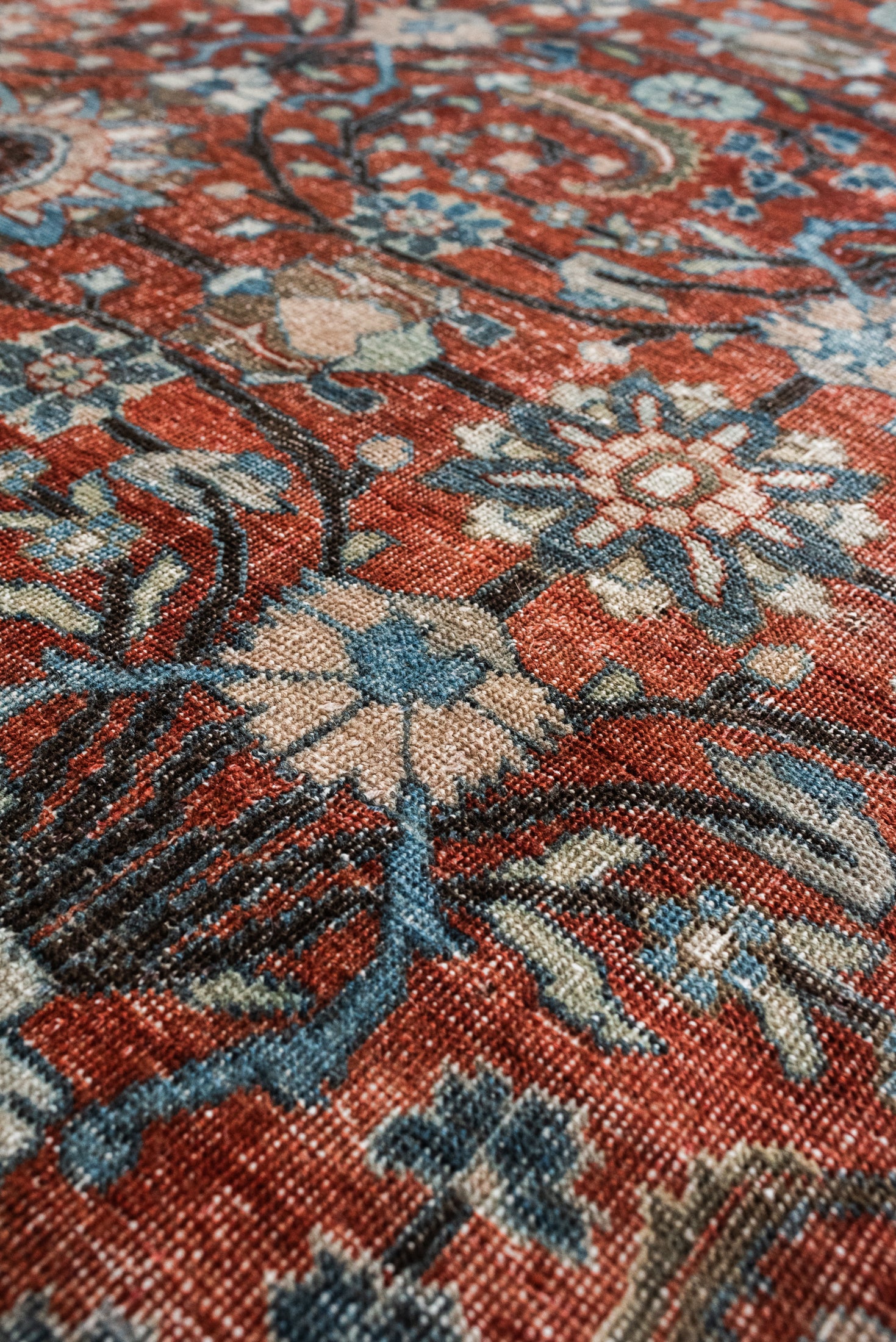 9'3 x 11'10 | Extra Large Vintage Tabriz | L-3743