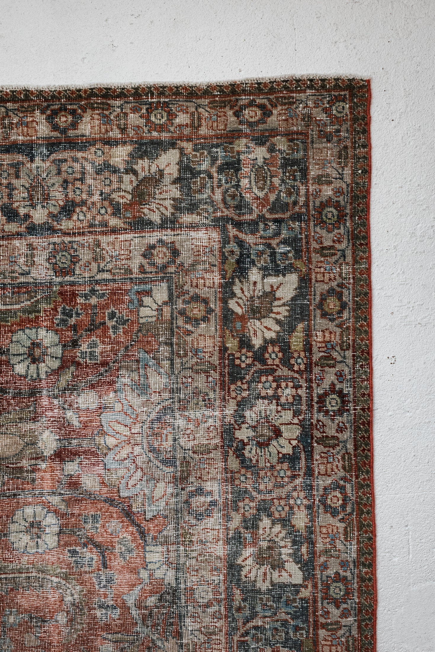 9'3 x 11'10 | Extra Large Vintage Tabriz | L-3743