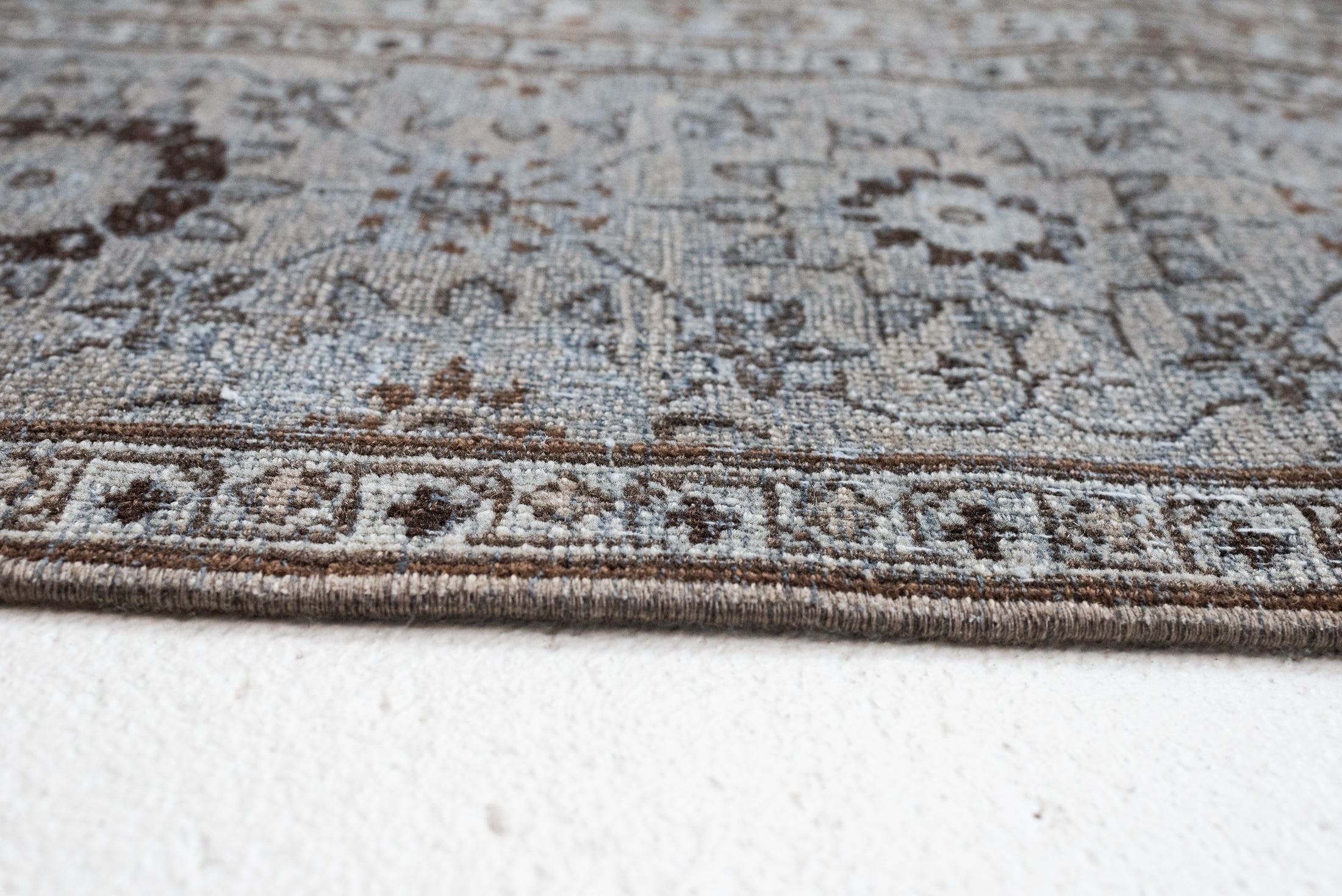 9'0 x 12'4 | CE-L-3392