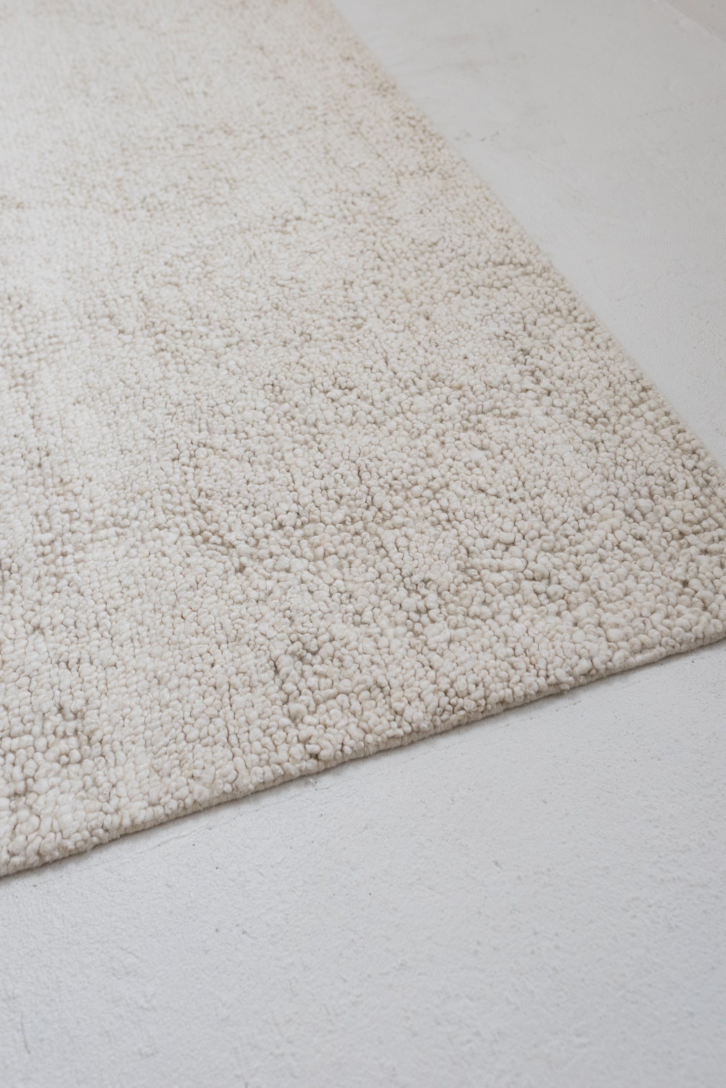 7&#39;10 x 9&#39;4 | Modern Chunky Wool Rug | L-2869 | Also Available in Custom Sizes