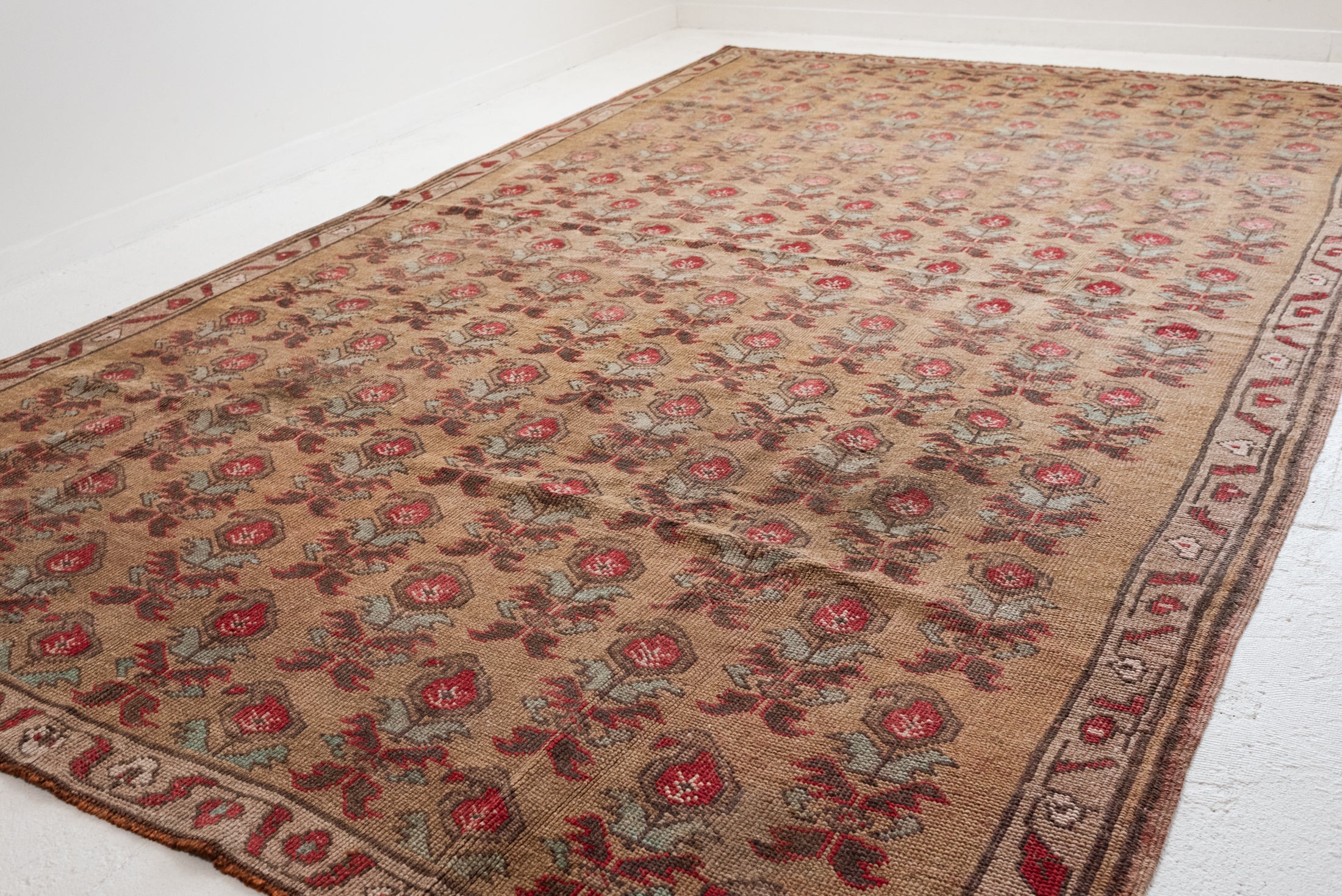 RESERVED | KB | 7'10 x 12'7 | L-3785