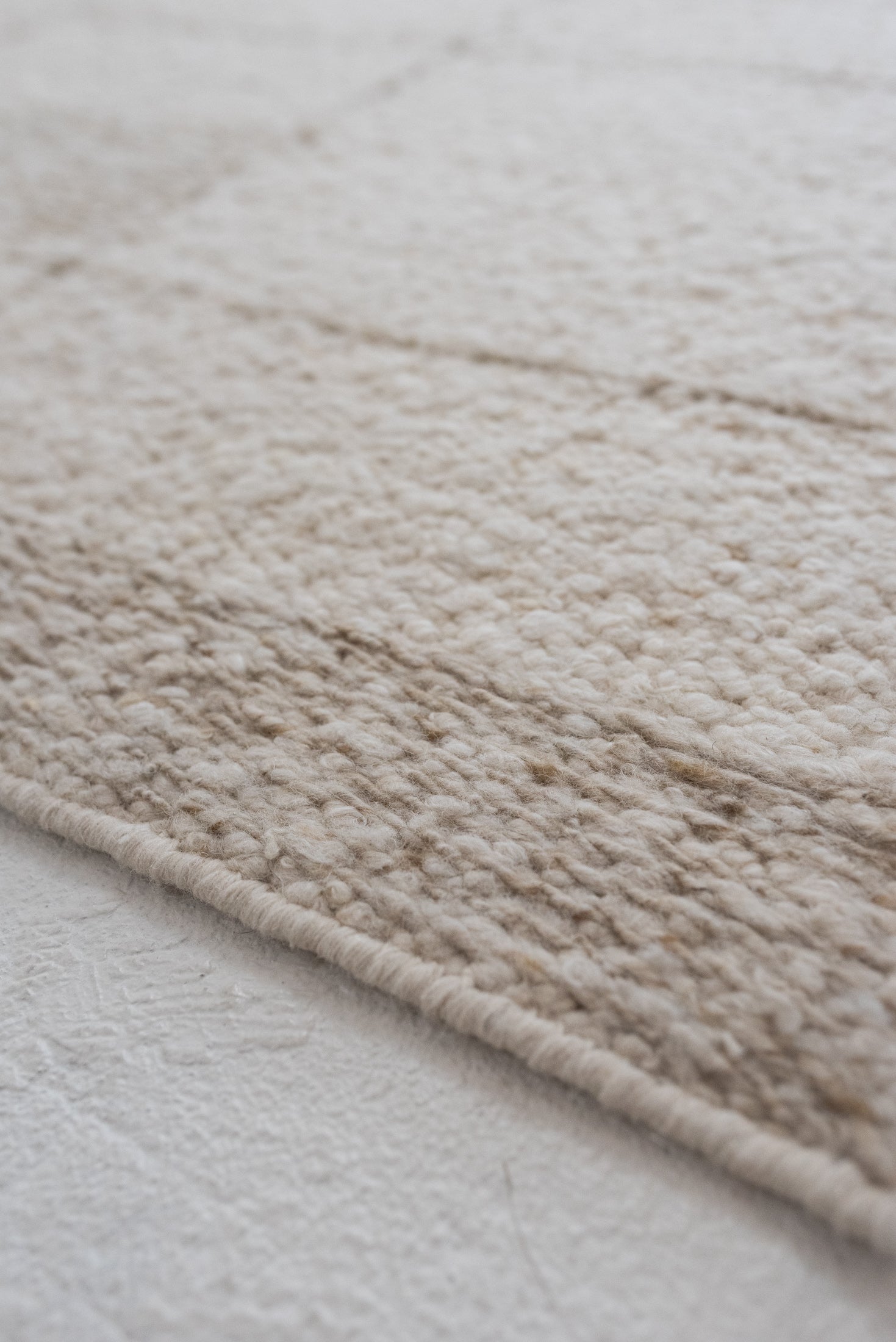 8&#39;0 x 9&#39;10 | Chunky Wool Rug | L-2868 | Also Available in Custom Sizes