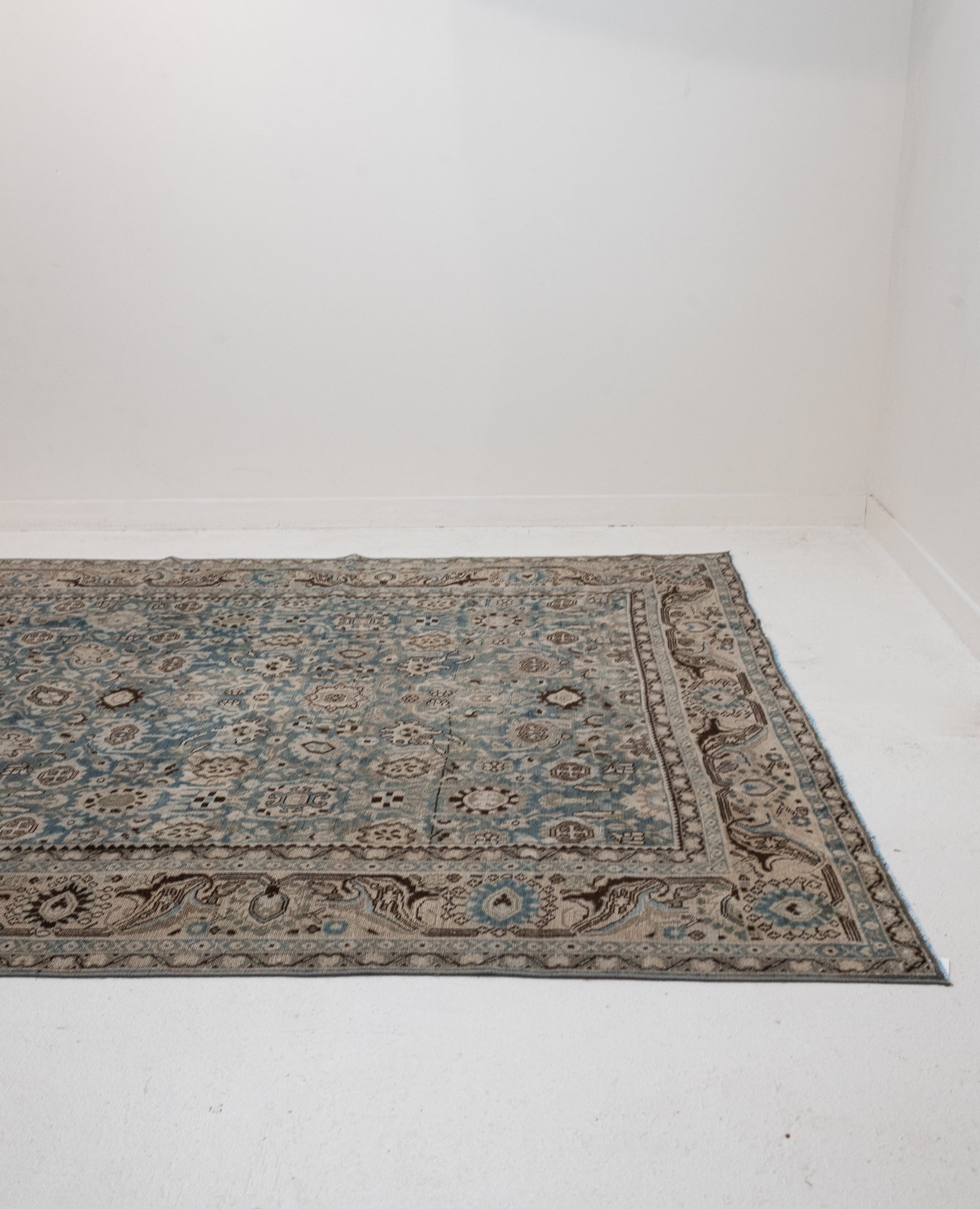 7'7 x 10'6 | Large 1930s Malayer Rug | CE-V-3383