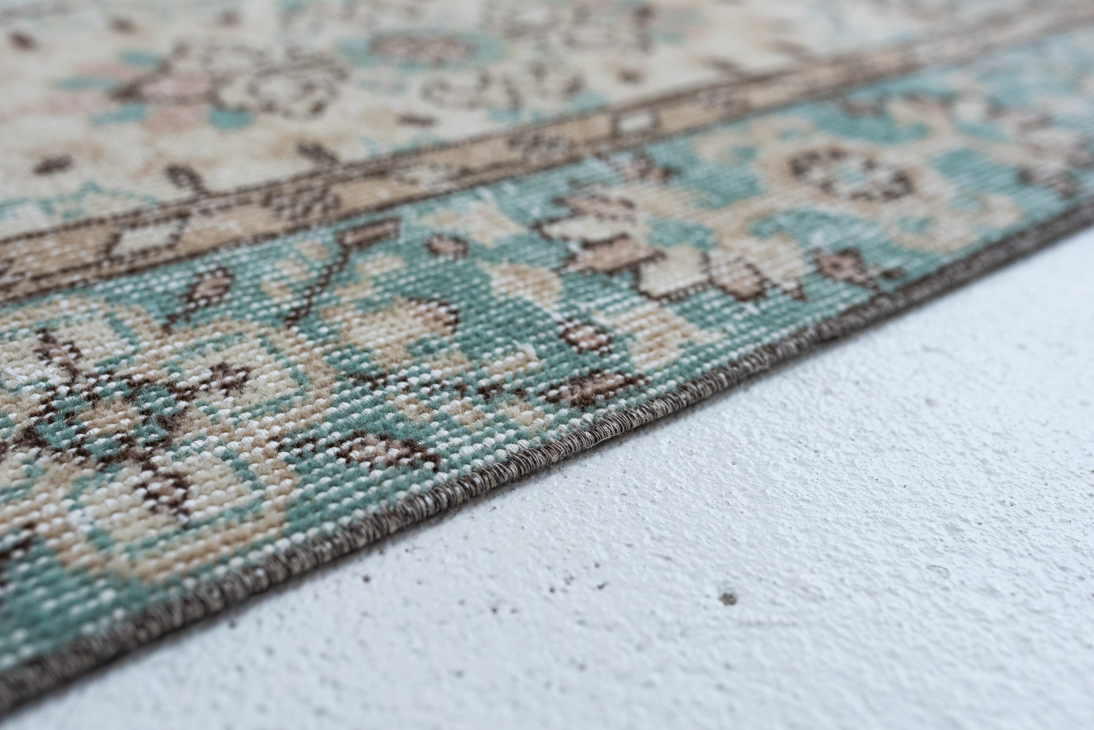 6&#39;2 x 10&#39;0 | Muted Aqua Large Vintage Rug | C-2808