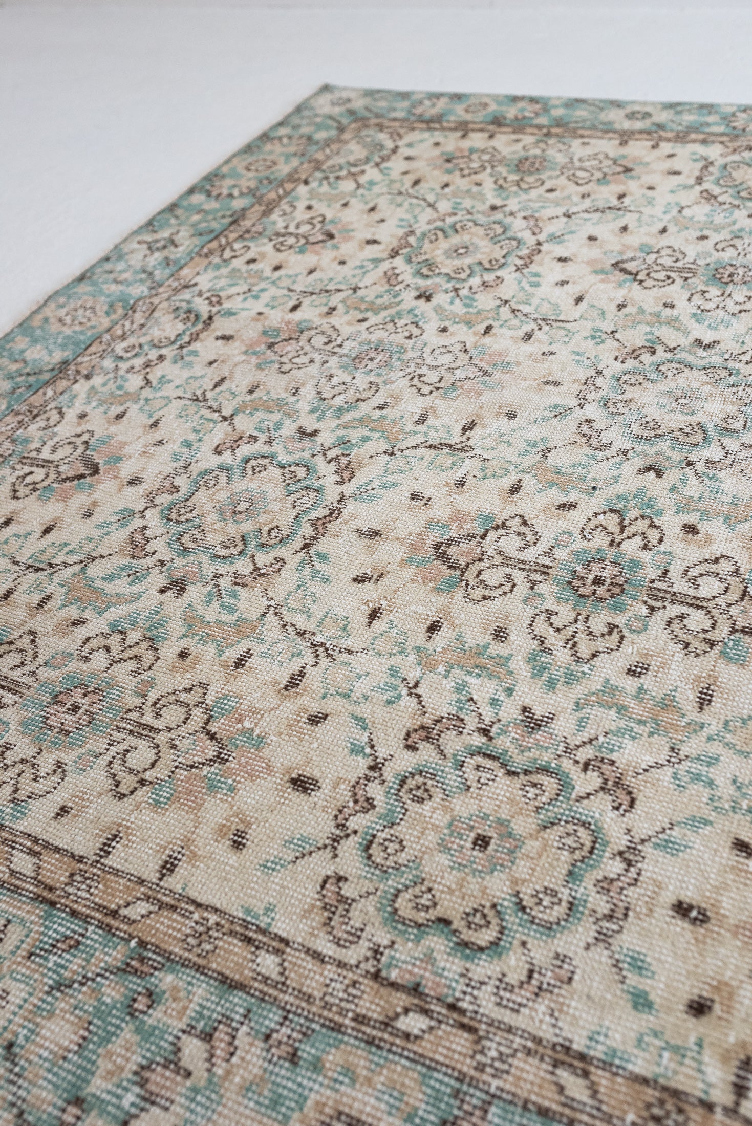 6&#39;2 x 10&#39;0 | Muted Aqua Large Vintage Rug | C-2808