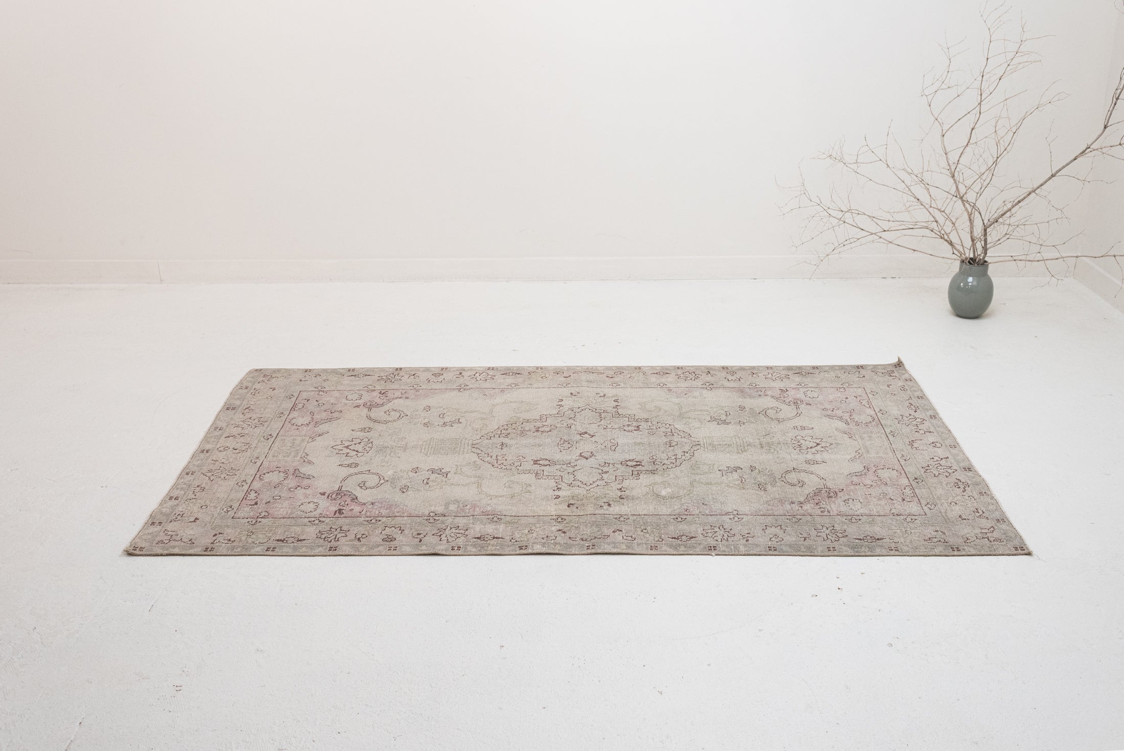 3'10 x 6'10 | CE-W-3458