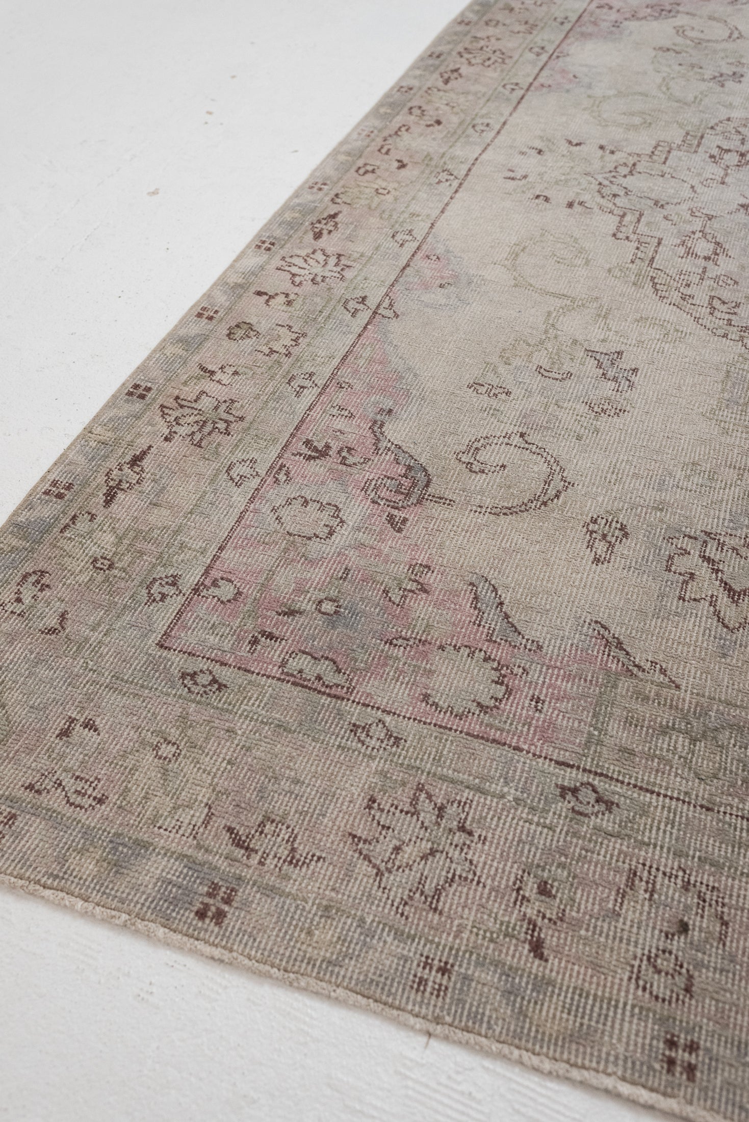 3'10 x 6'10 | CE-W-3458