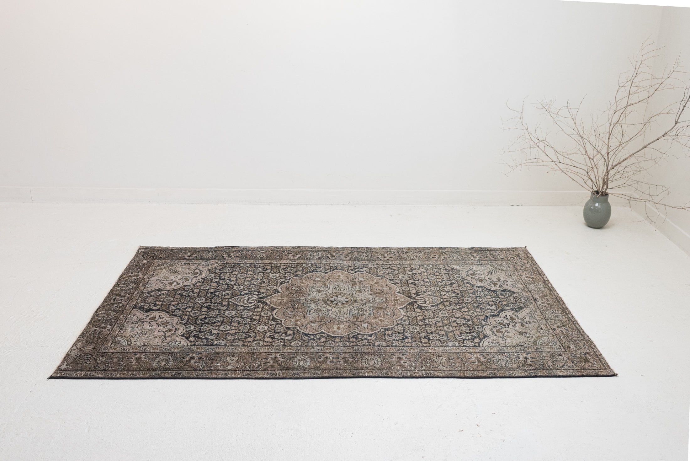 4'2 x 6'7 | CE-W-3445