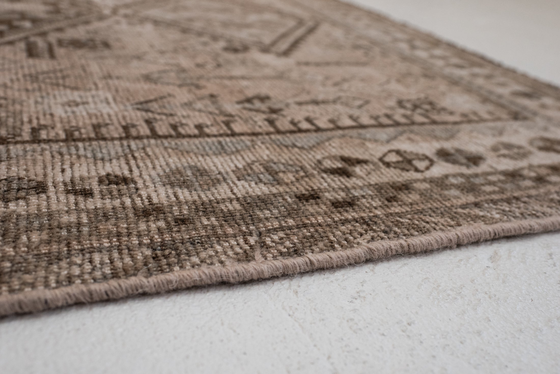 3'9 x 6'2 | CE-W-3444