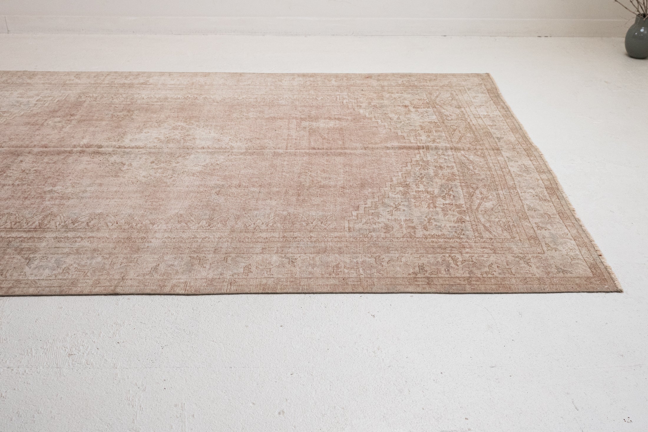 6'1 x 8'8 | CE-C-3370