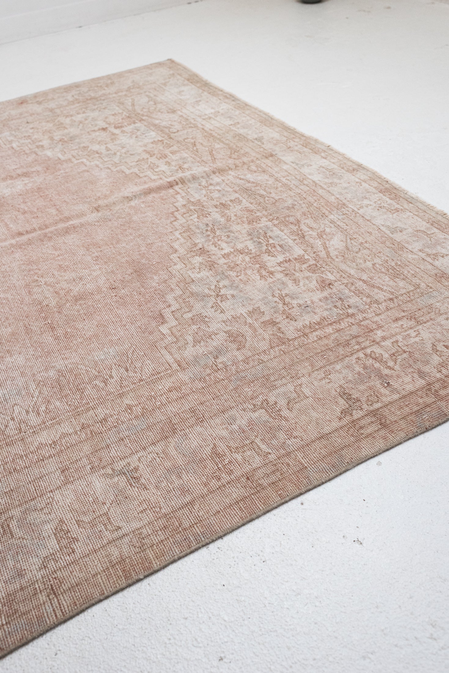 6'1 x 8'8 | CE-C-3370