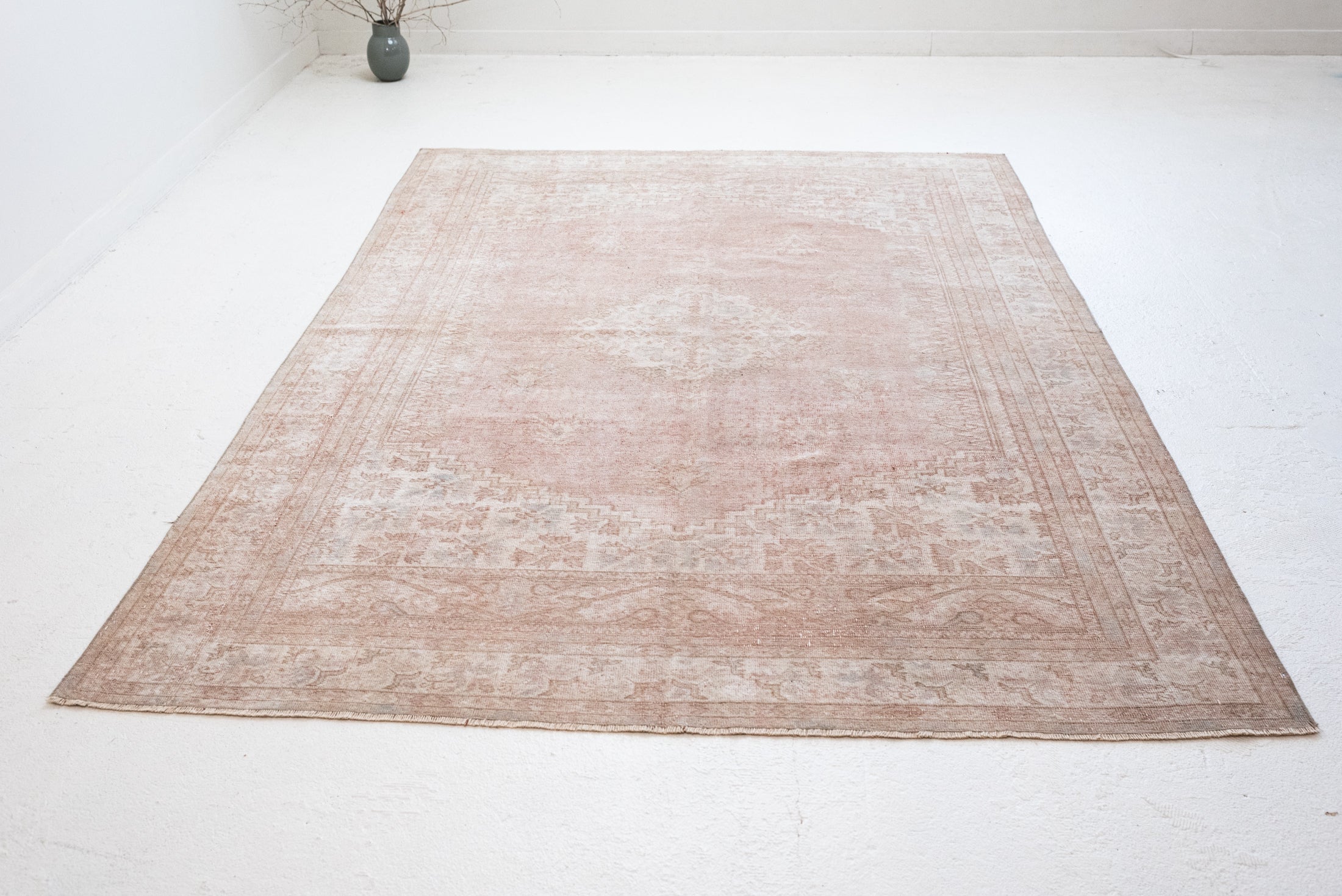 6'1 x 8'8 | CE-C-3370