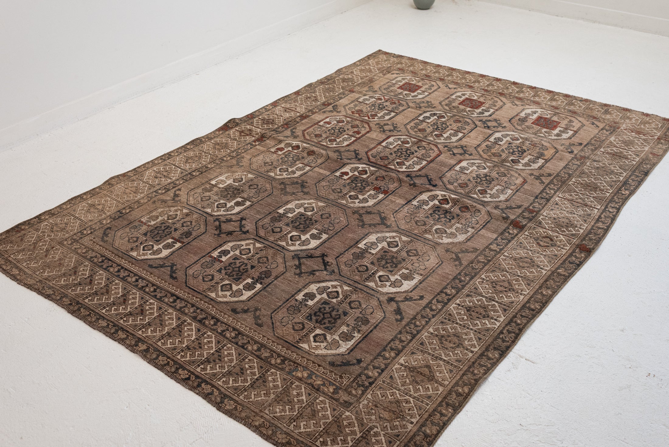 5'5 x 7'10 | CE-B-3361