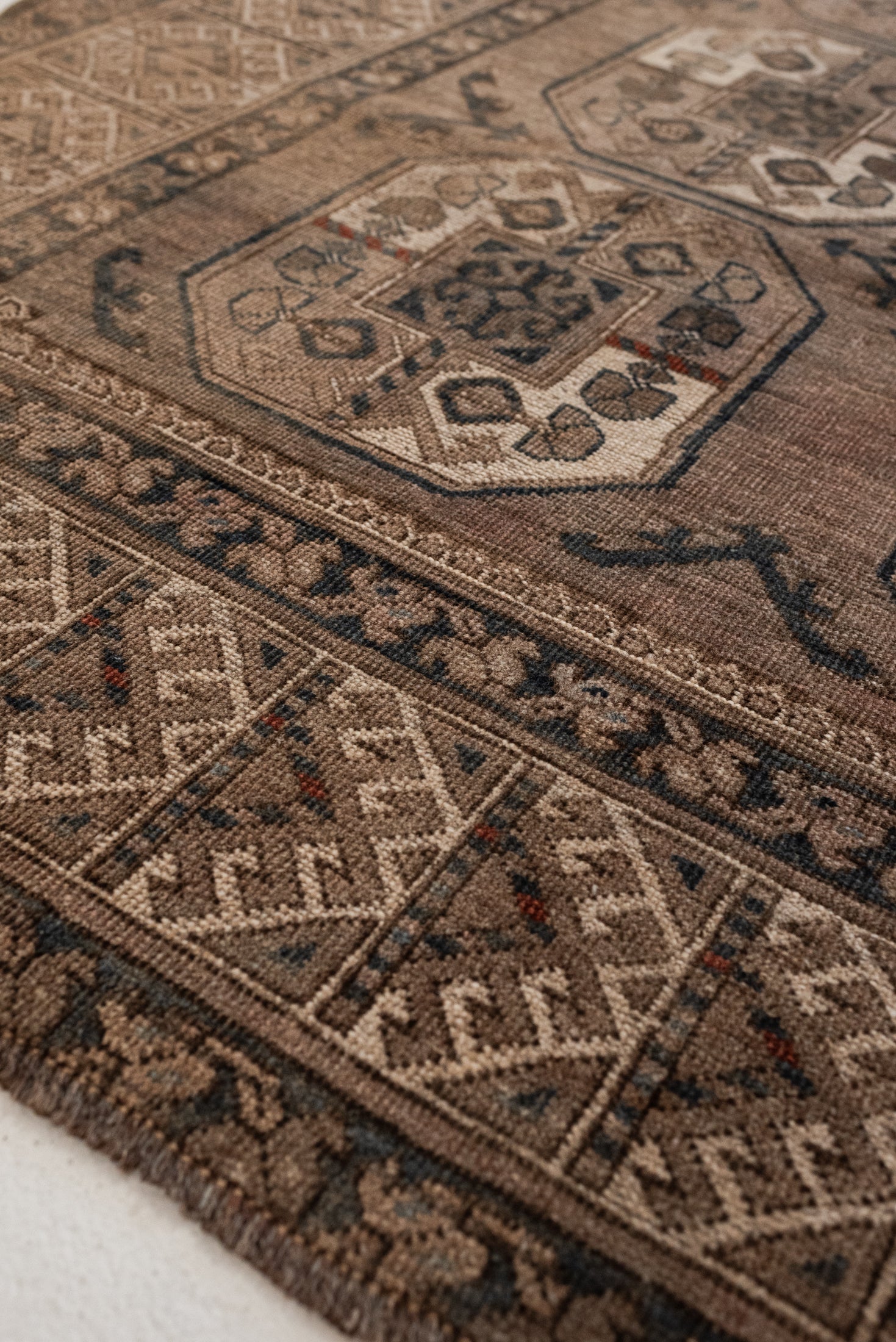 5'5 x 7'10 | CE-B-3361