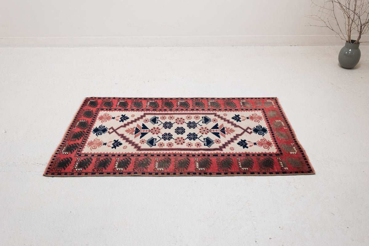 2'8 x 4'4 | CE-W-4773