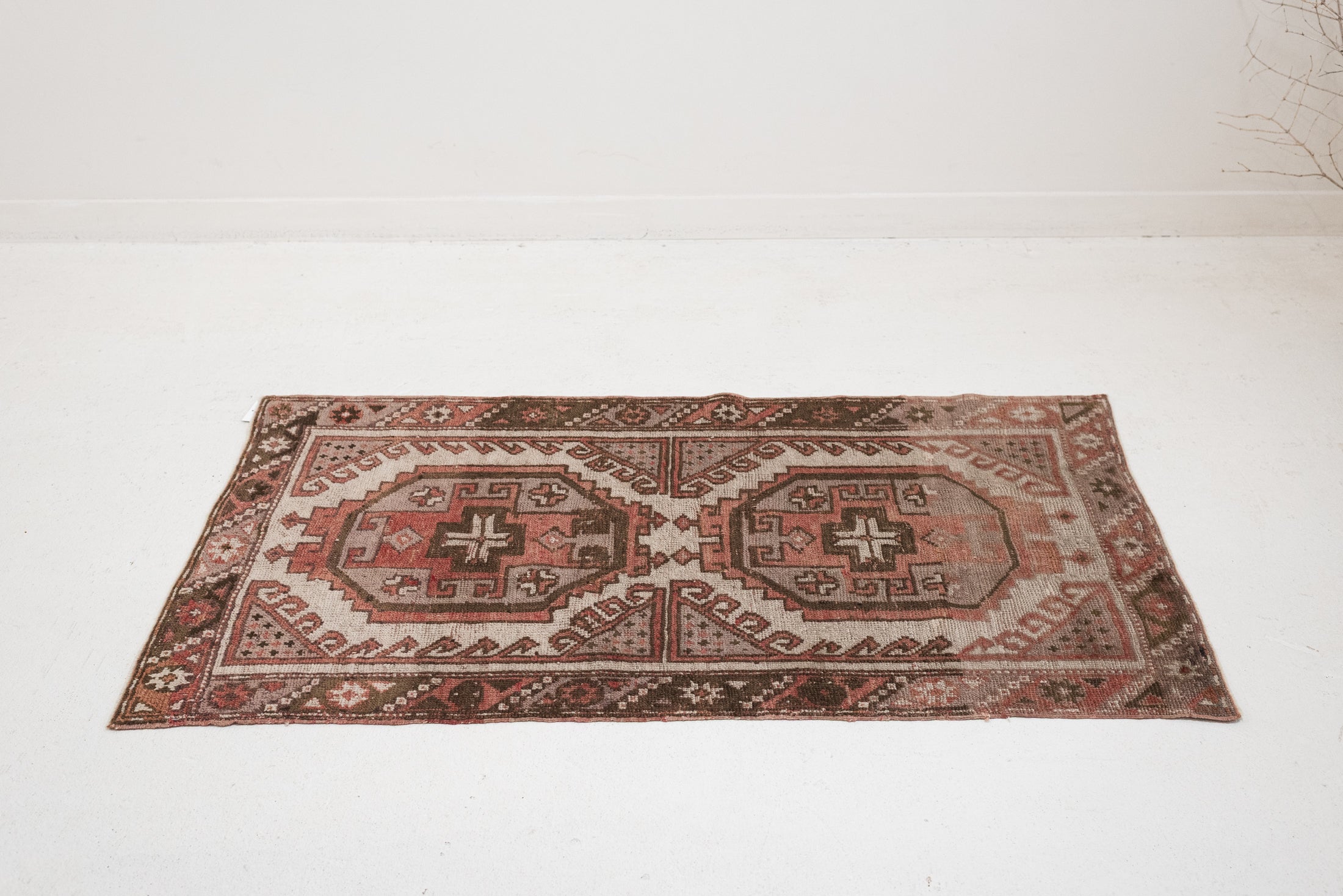 2'6 x 4'8 | CE-W-4776