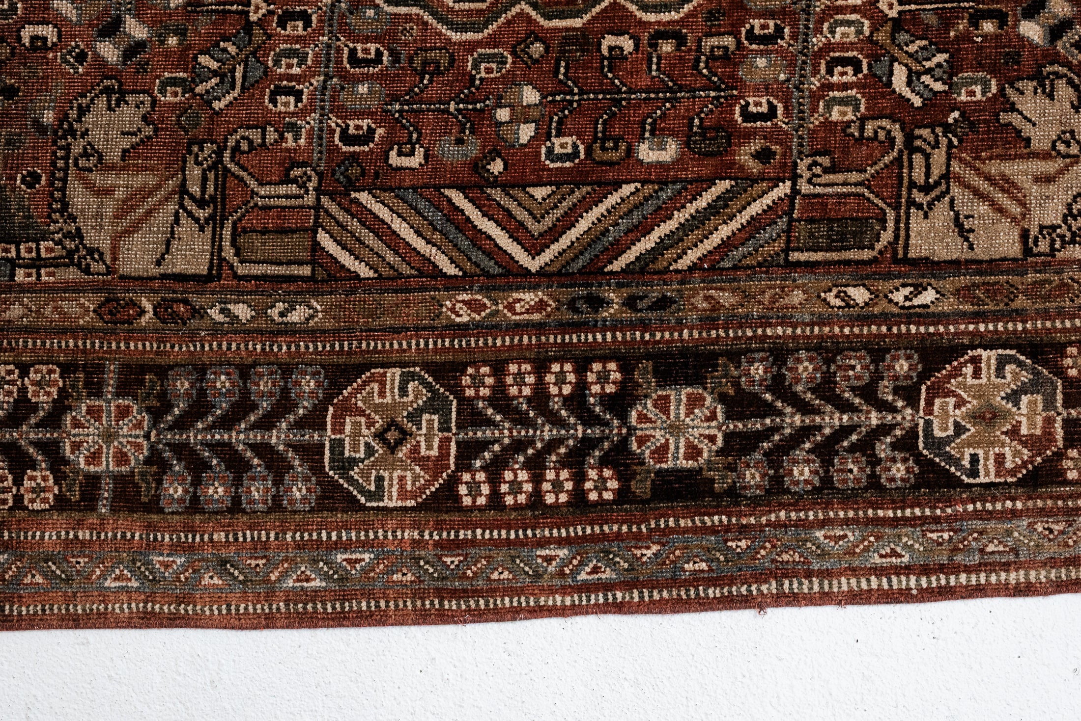 5'4 x 8'0 | Large 1940s Shiraz Rug | CE-B-3368