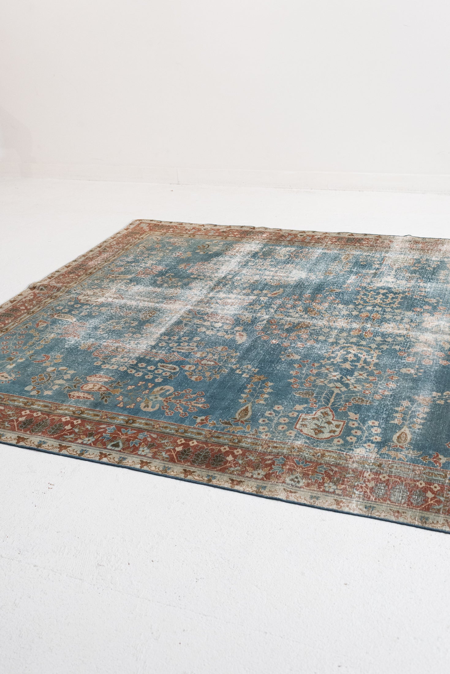 5'10 x 8'8 | CE-B-3373