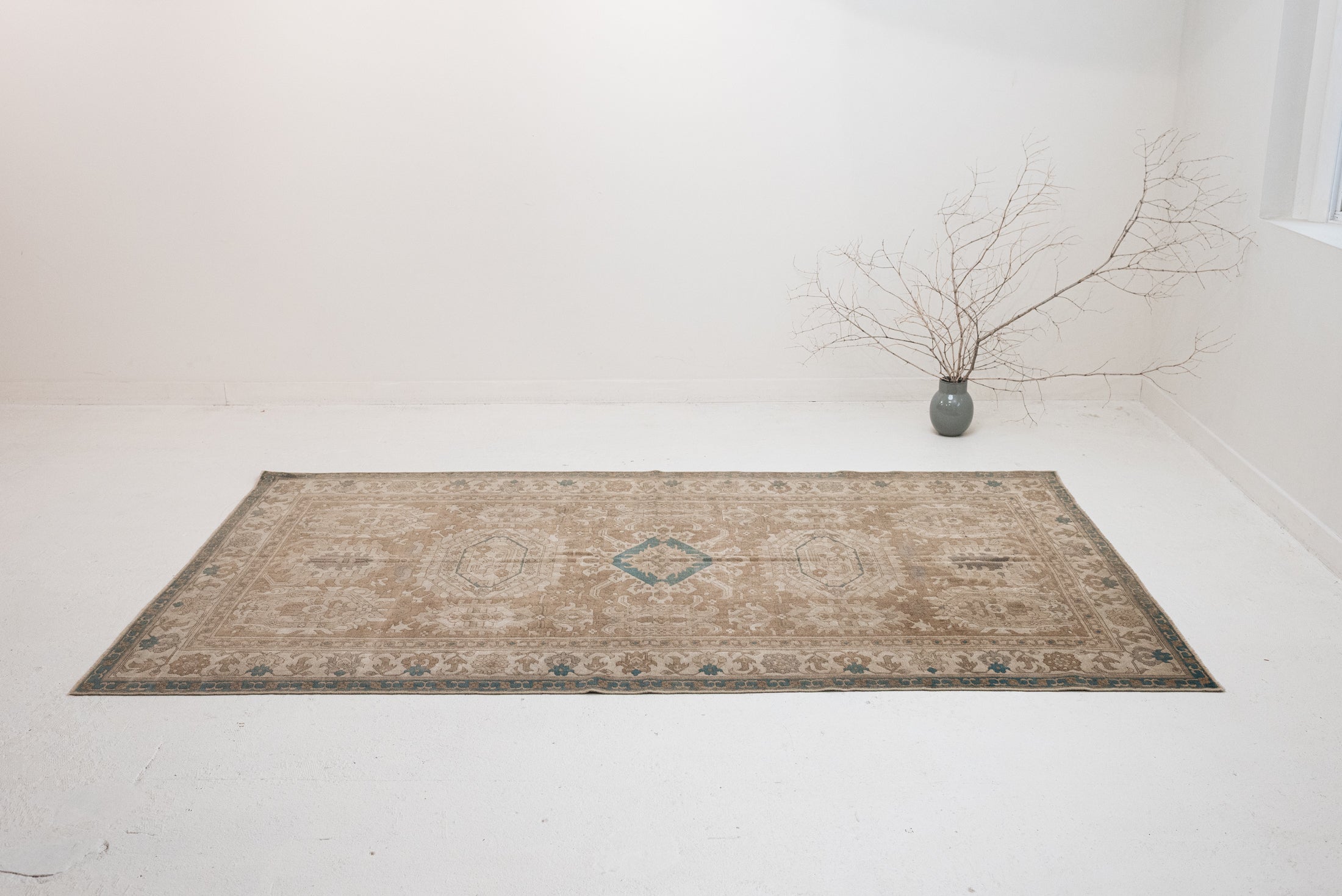 5'2 x 8'8 | CE-B-3363