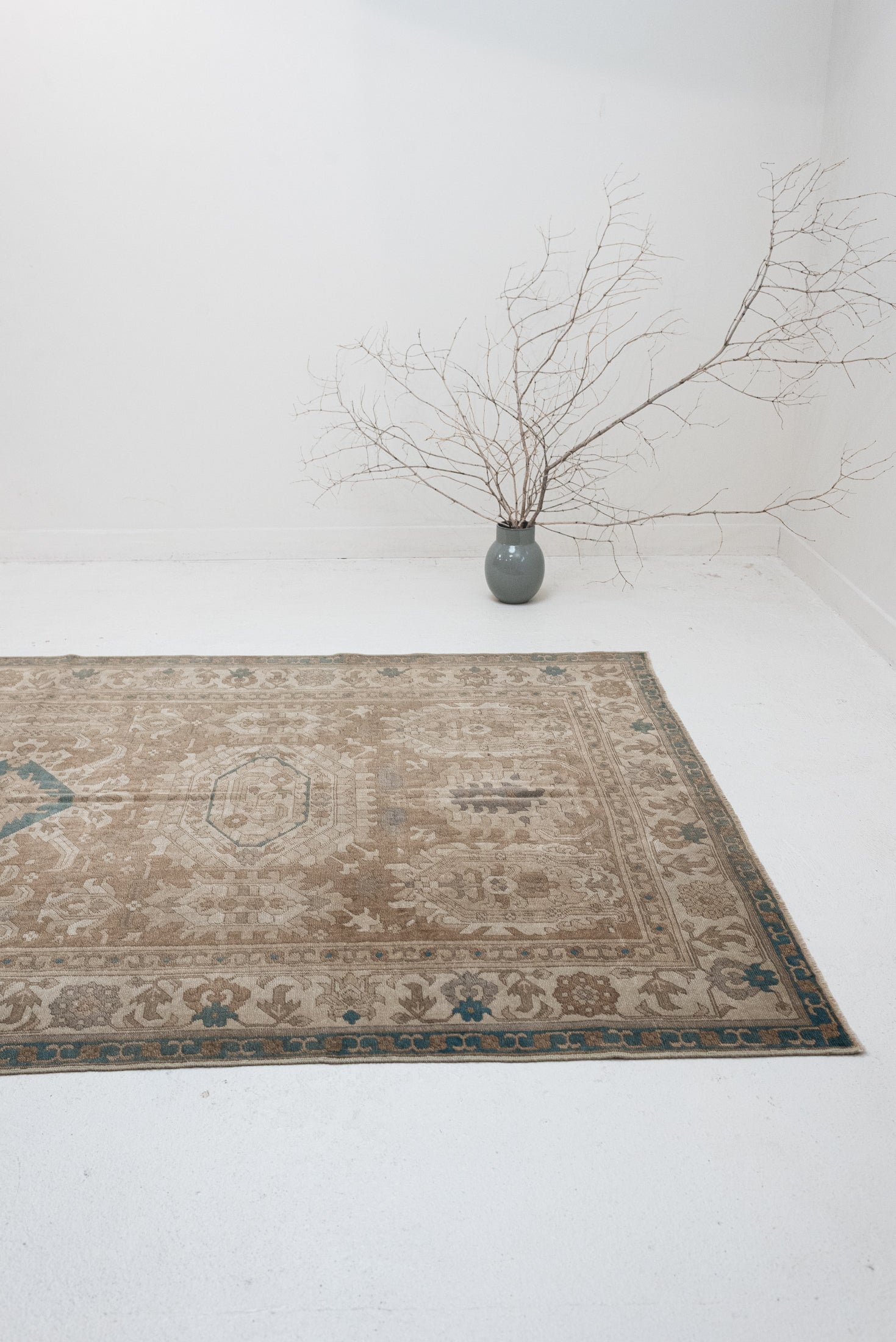 5'2 x 8'8 | CE-B-3363