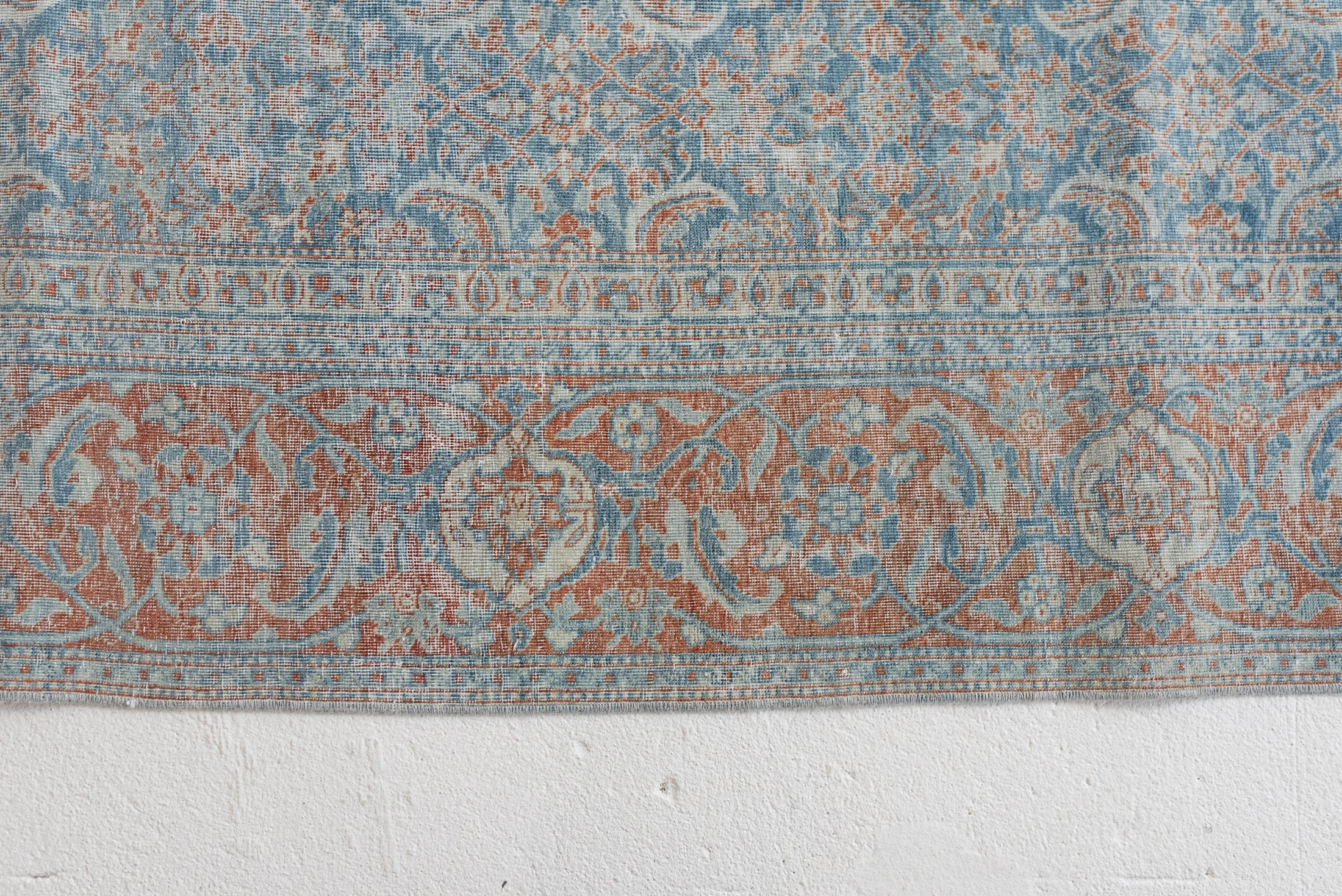 7&#39;1 x 10&#39;2 | Large Vintage Tabriz | Designers V-719