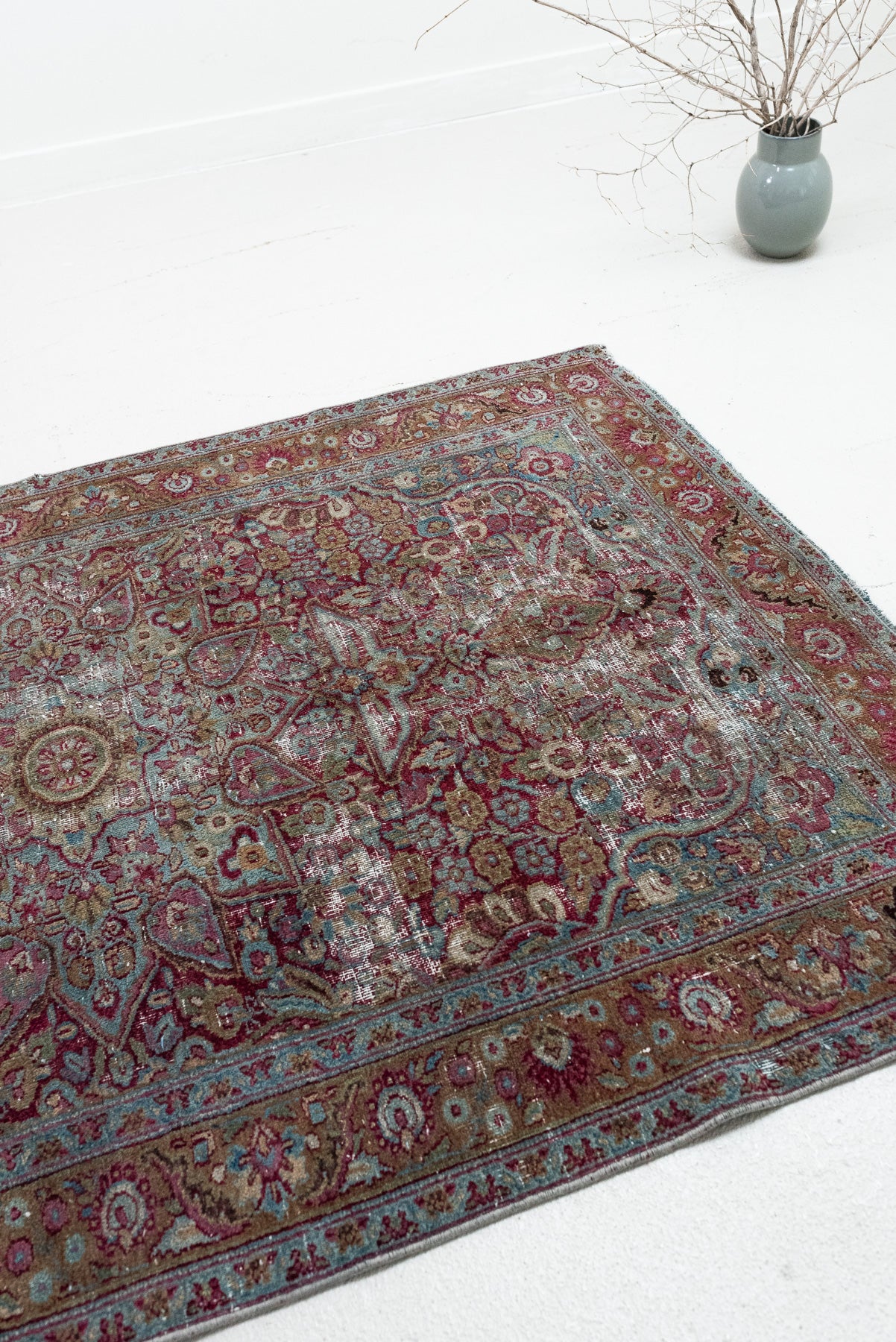 4'0 x 6'0 | W-2402 – Curio Rugs