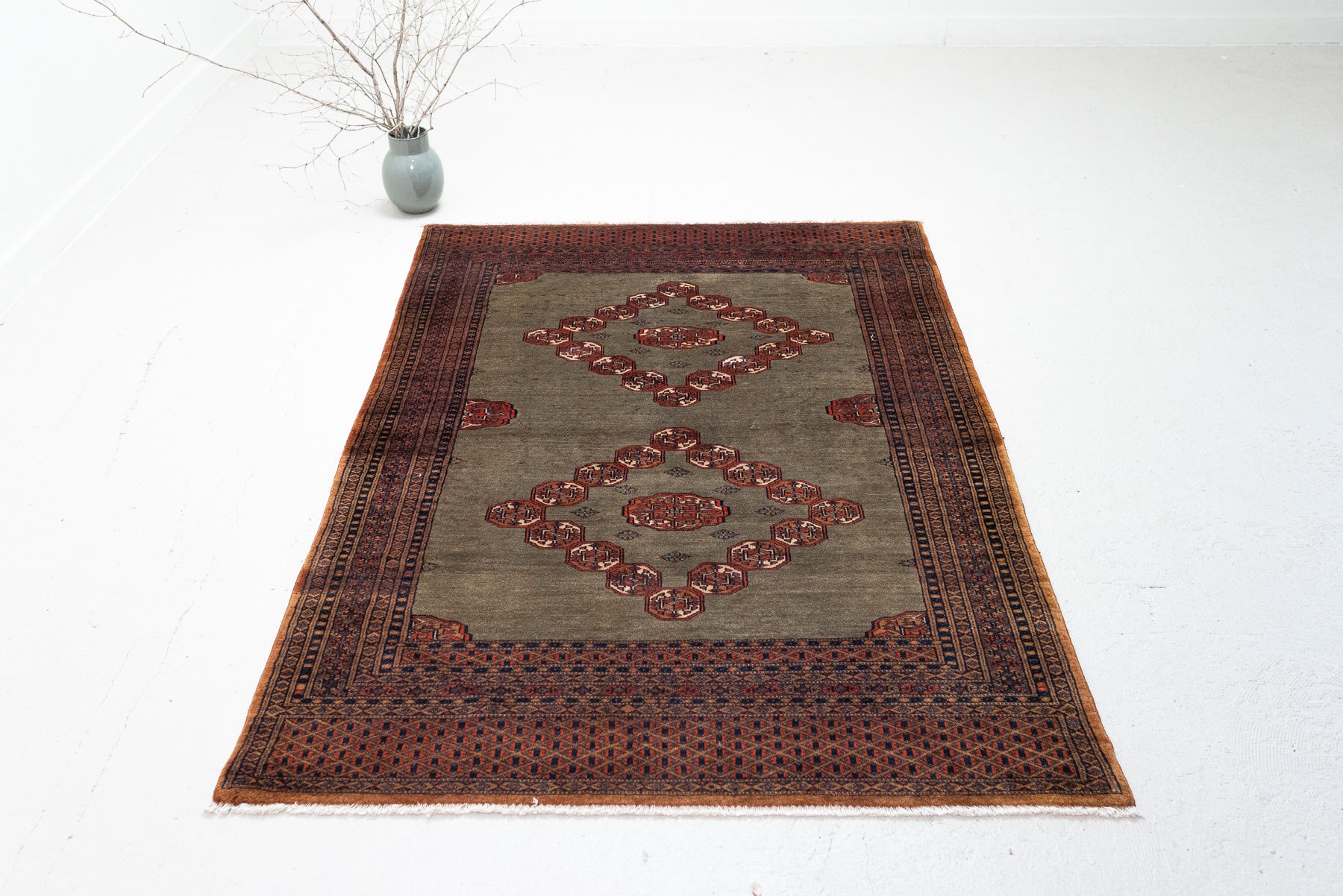 4&#39;0 x 6&#39;2 | Green Vintage Rug | CAB-W-2505