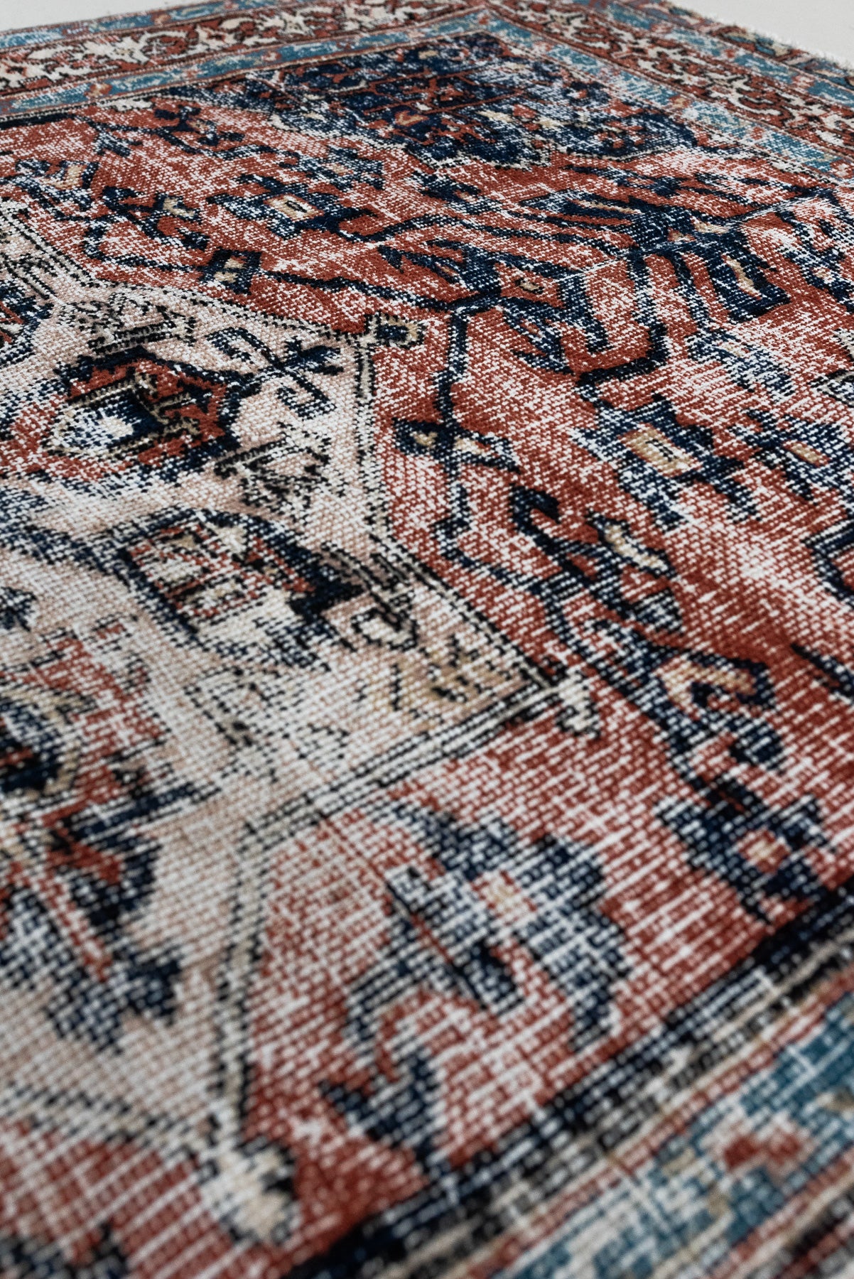 3'10 x 5'10 | Distressed Vintage Rug | N-2554 – Curio Rugs