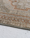 2'8 x 3'9 | Small Vintage Rug | W-3046