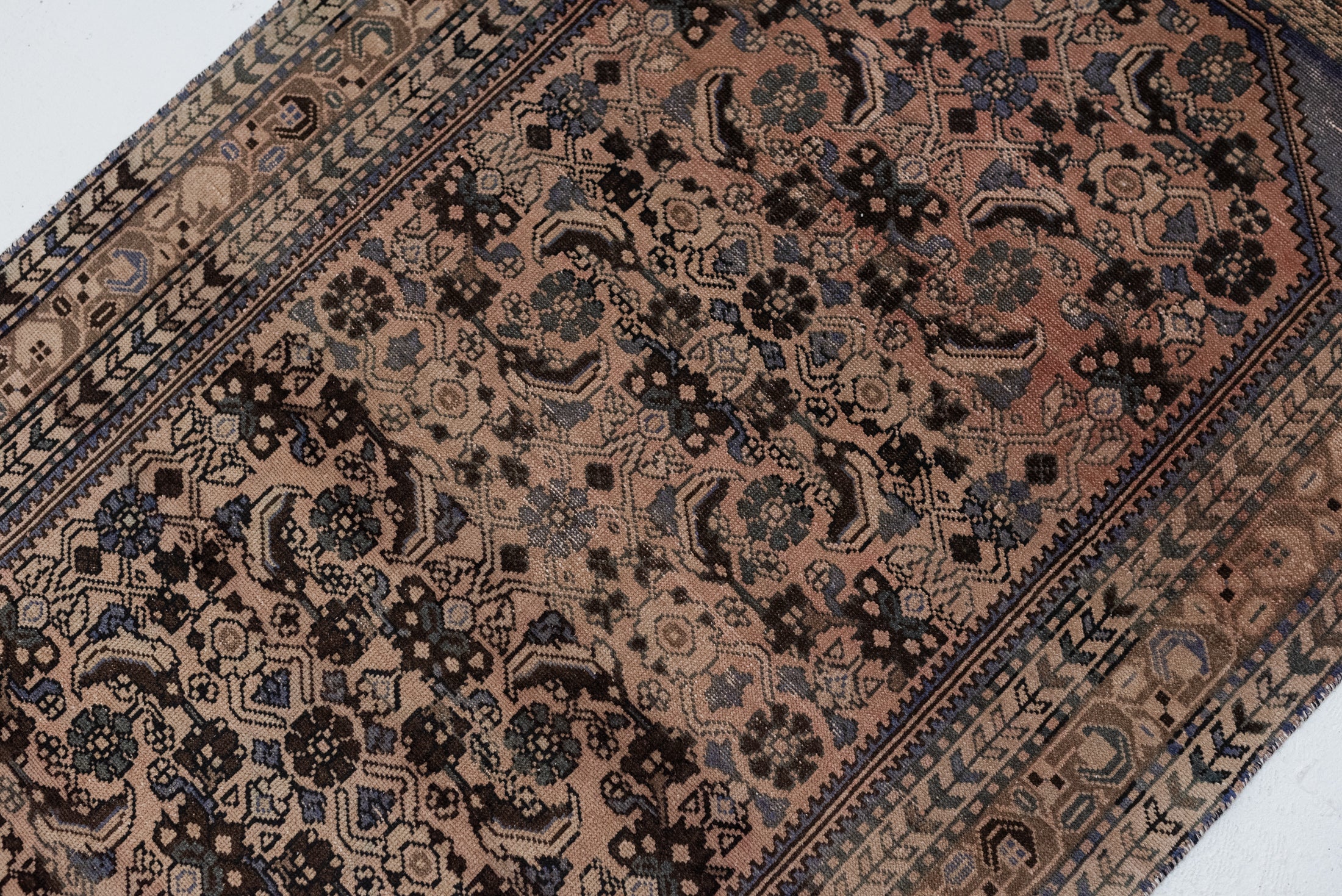 3&#39;10 x 10&#39;2 | Vintage Malayer Runner | R-2990