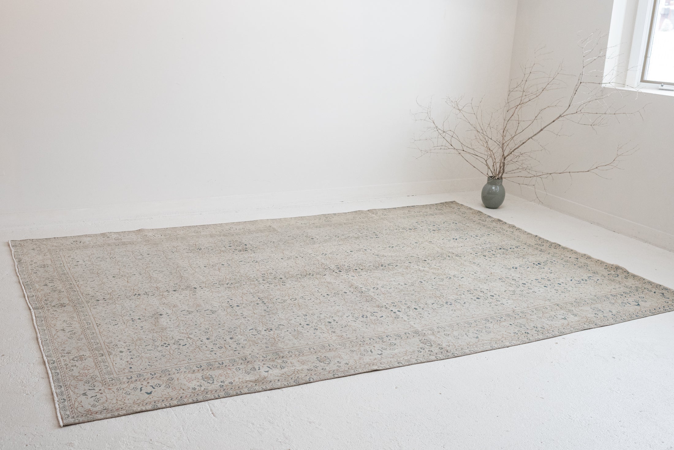 6'6 x 9'5 | Large Vintaqge Kayseri | S-3733