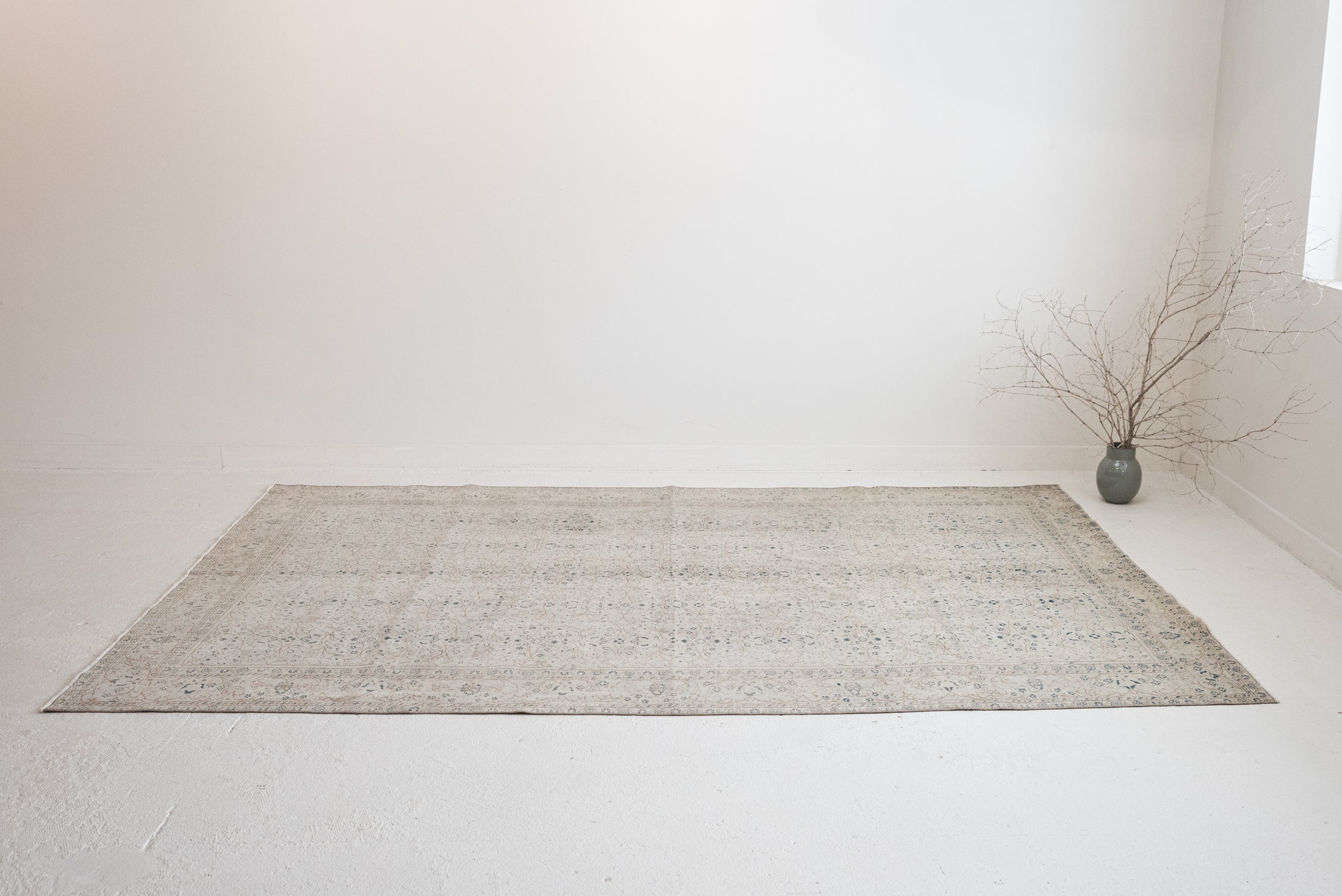 6'6 x 9'5 | Large Vintaqge Kayseri | S-3733