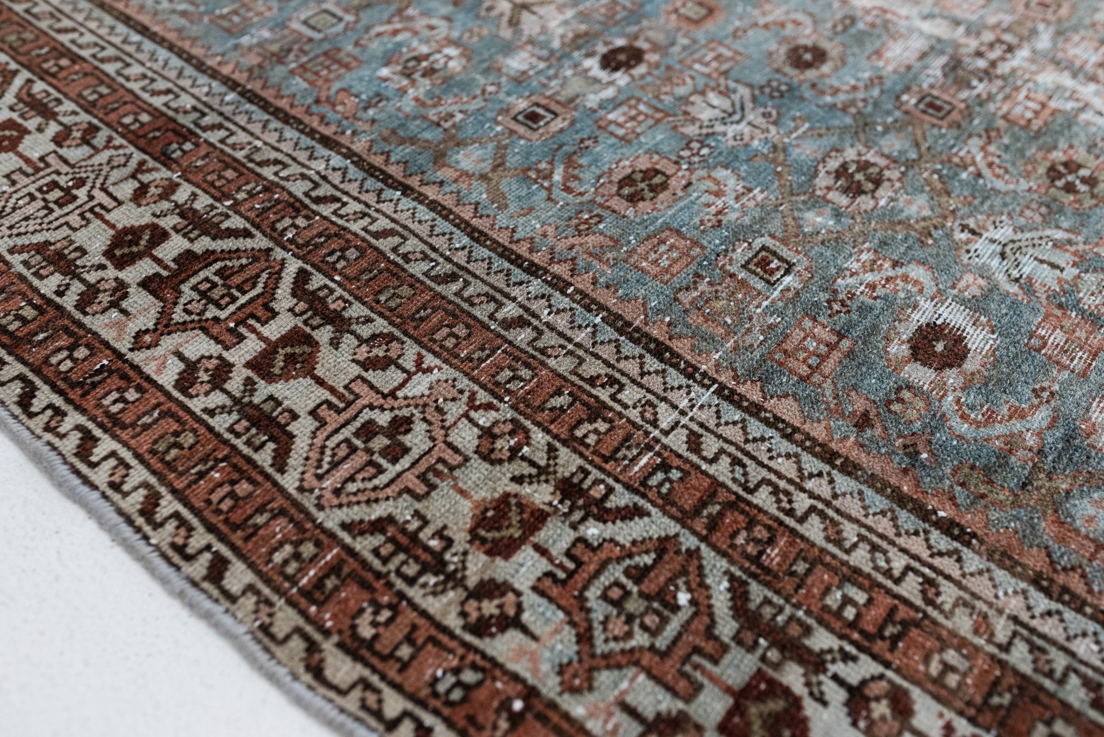 4&#39;3 x 6&#39;2 | Medium Vintage Malayer | W-3051