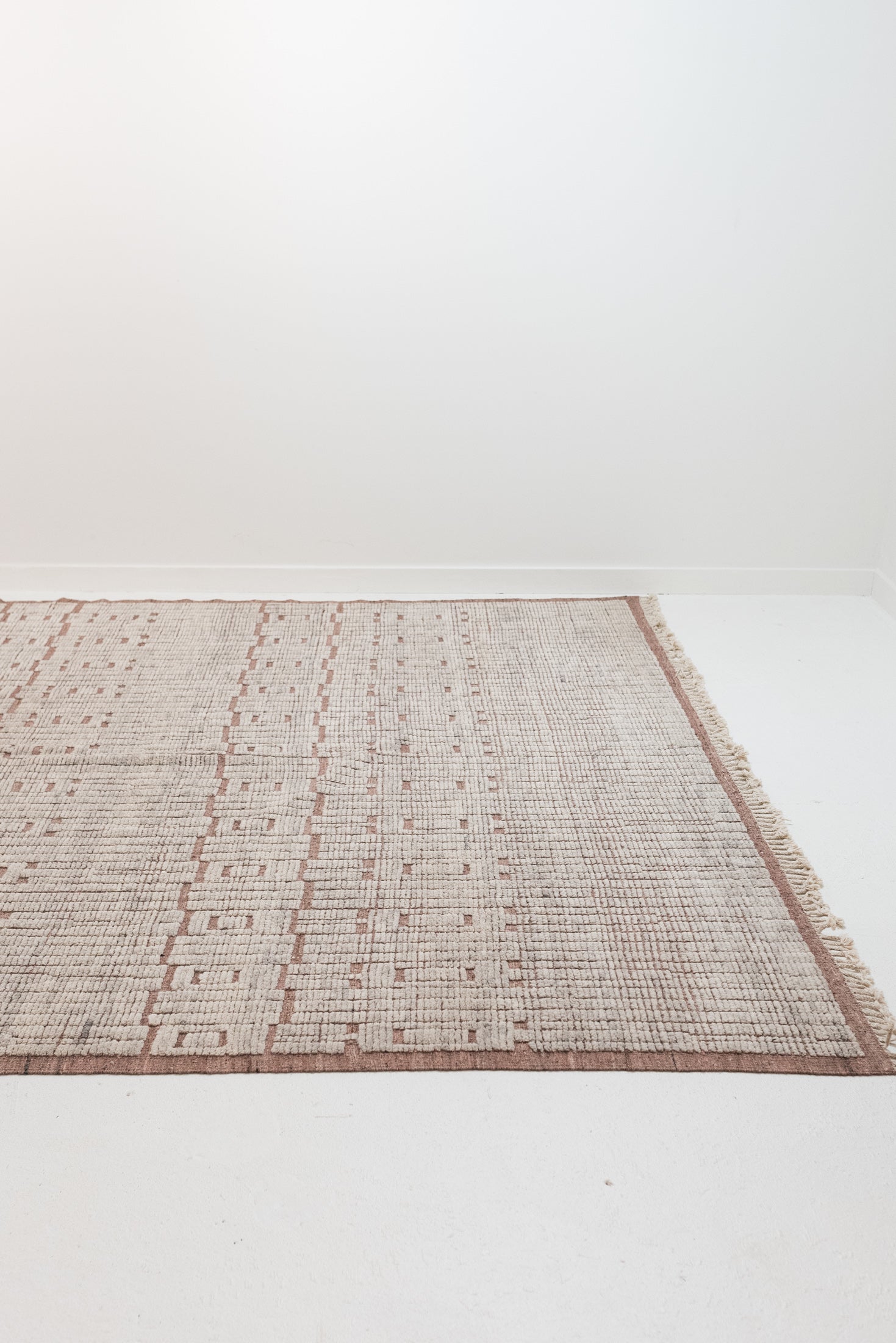 9&#39;1 x 12&#39;0 | Modern Blush Moroccan | L-3028