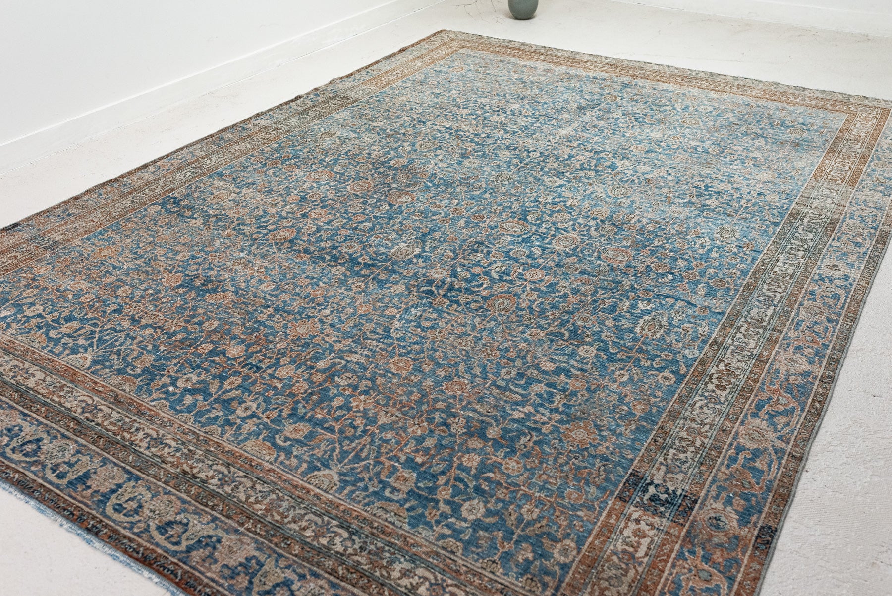 7&#39;4 x 10&#39;3 | Antique Tabriz | Designers CE-V-2535