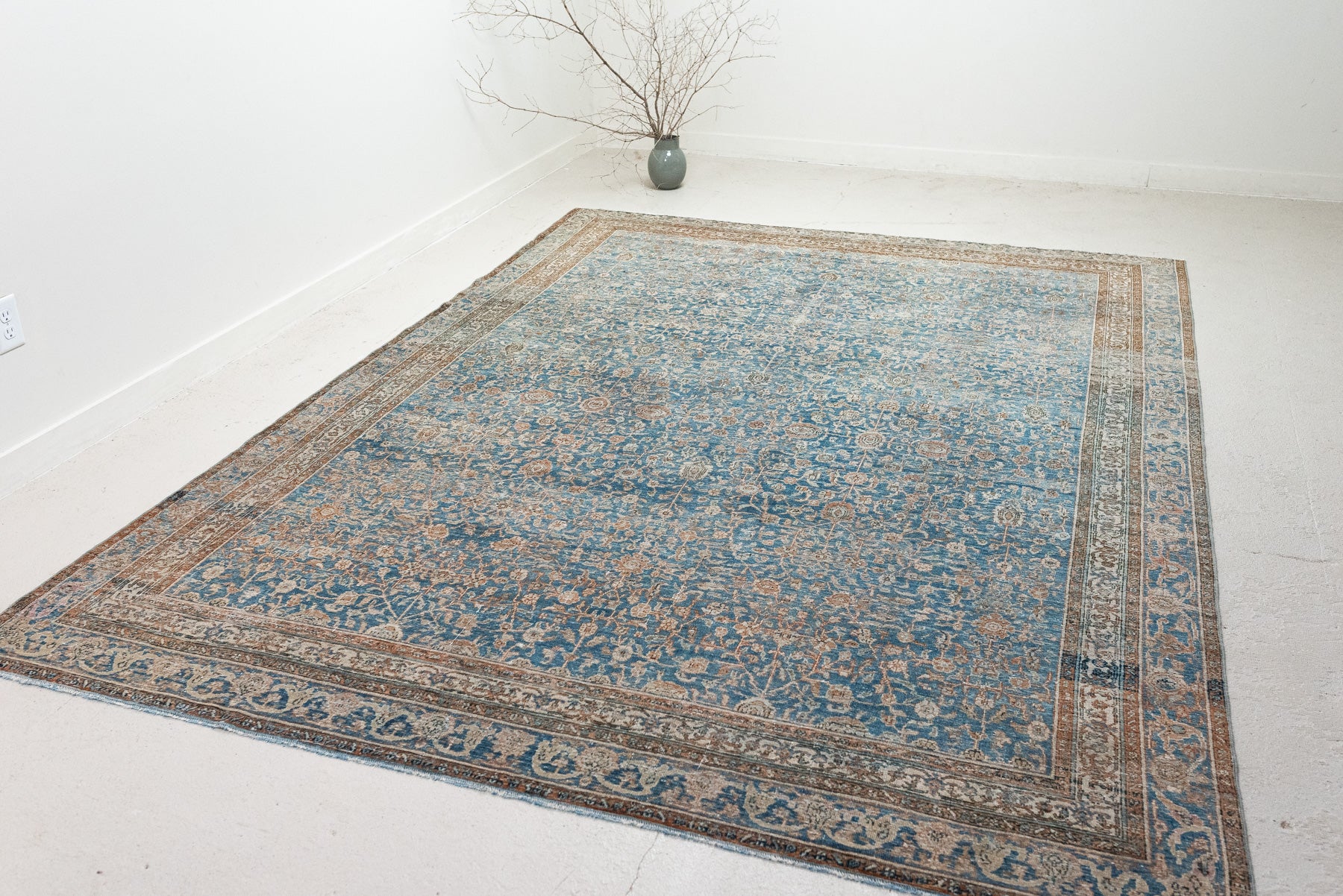 7&#39;4 x 10&#39;3 | Antique Tabriz | Designers CE-V-2535