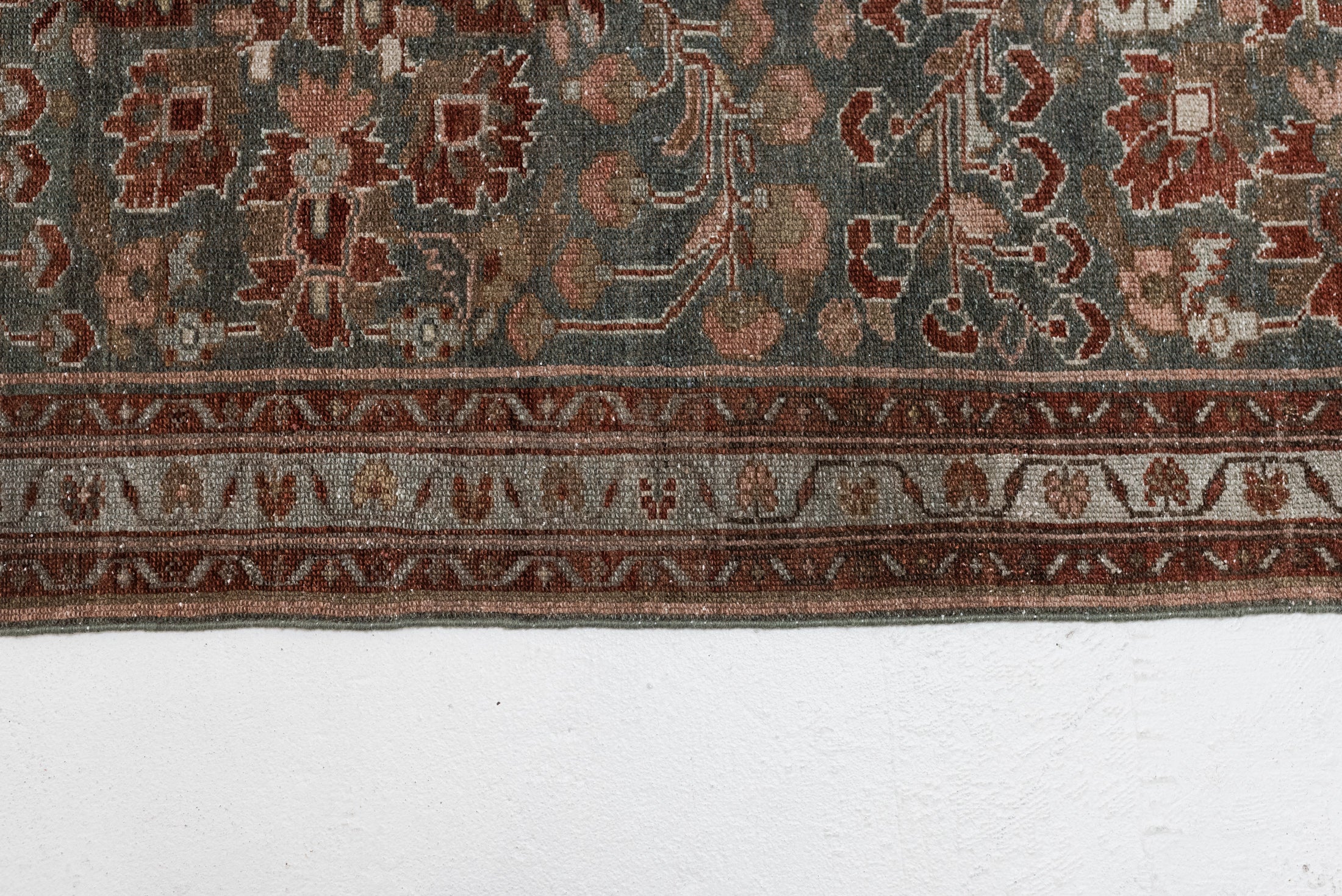 3&#39;2 x 16&#39;7 | Classic Vintage Malayer Runner | CE-R-3061