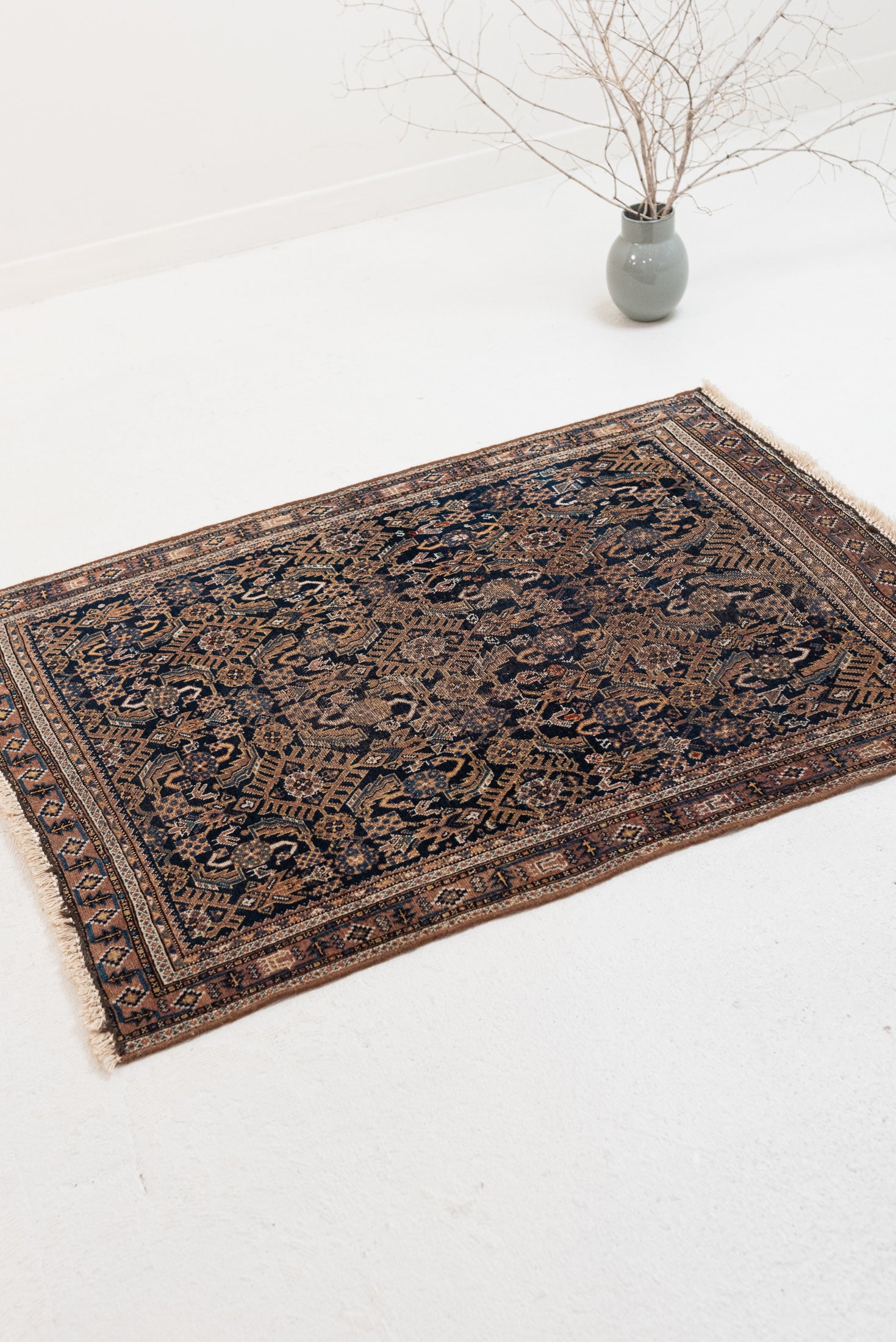 3&#39;4 x 4&#39;4 | Beautiful Blue Small 1930s Afshar Rug | CE-W-3065