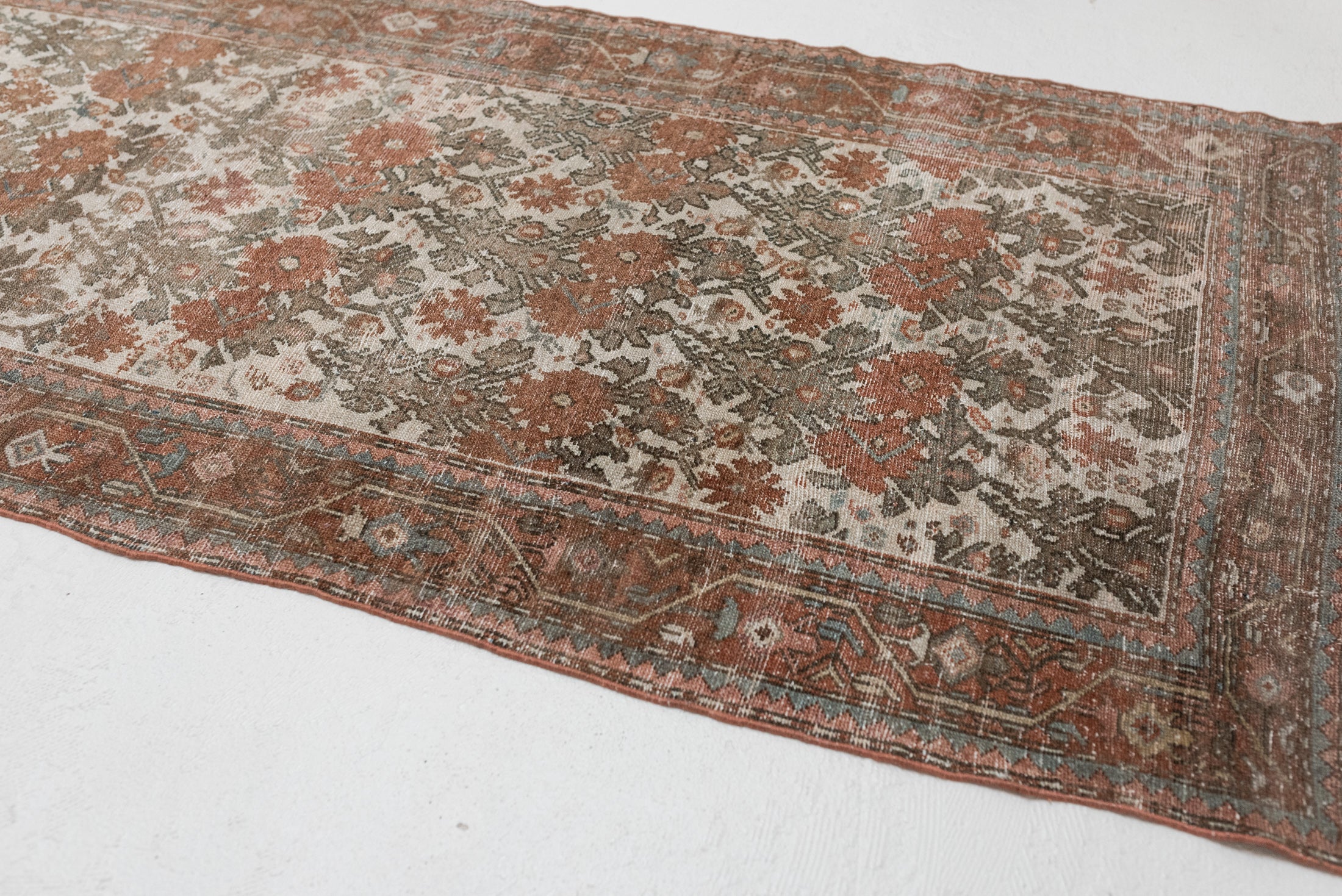 3&#39;1 x 16&#39;4 | Vintage Malayer Runner | CE-R-3074