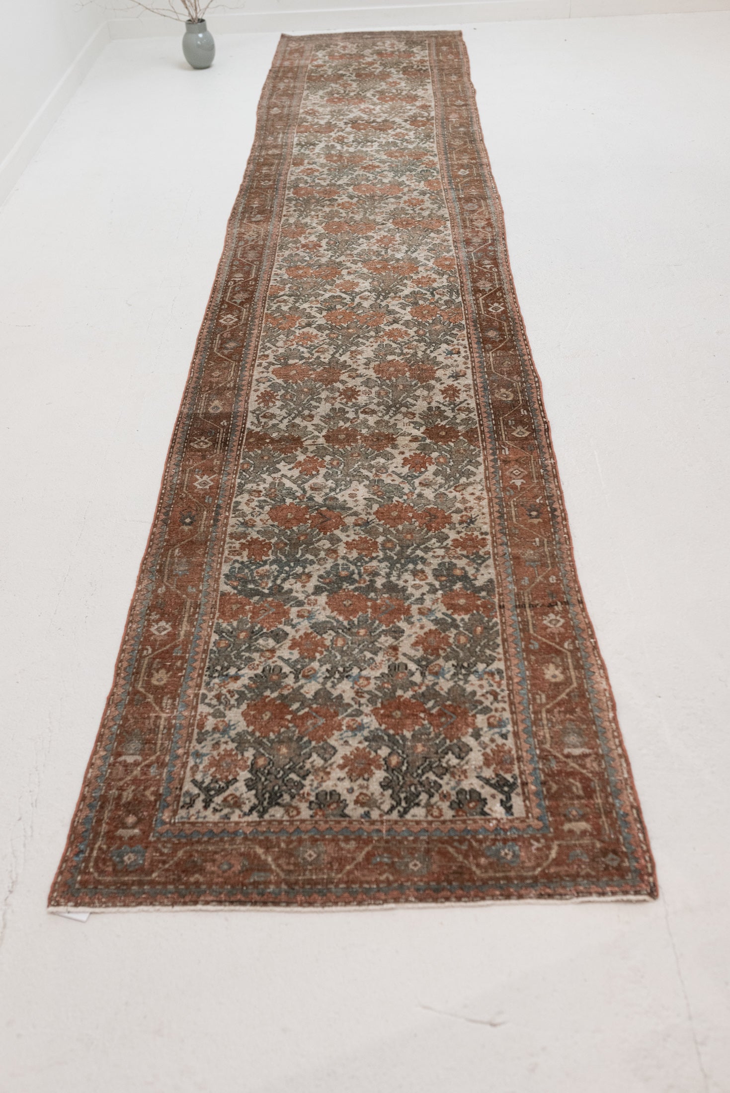 3&#39;1 x 16&#39;4 | Vintage Malayer Runner | CE-R-3074