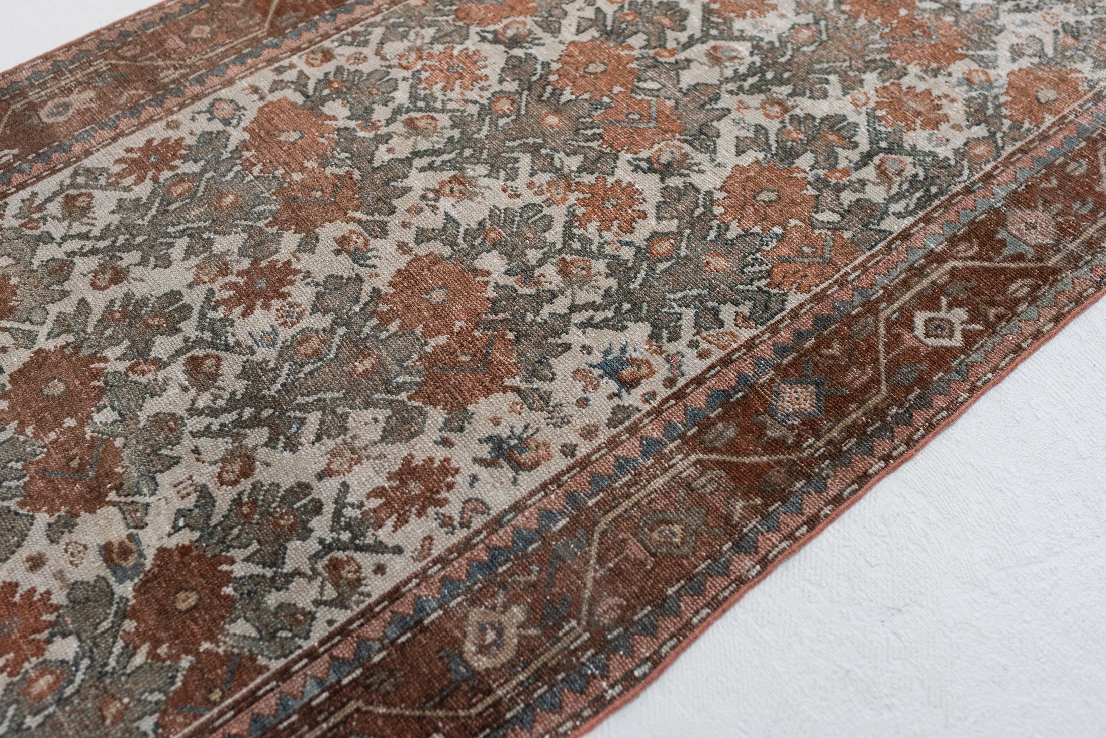 3&#39;1 x 16&#39;4 | Vintage Malayer Runner | CE-R-3074