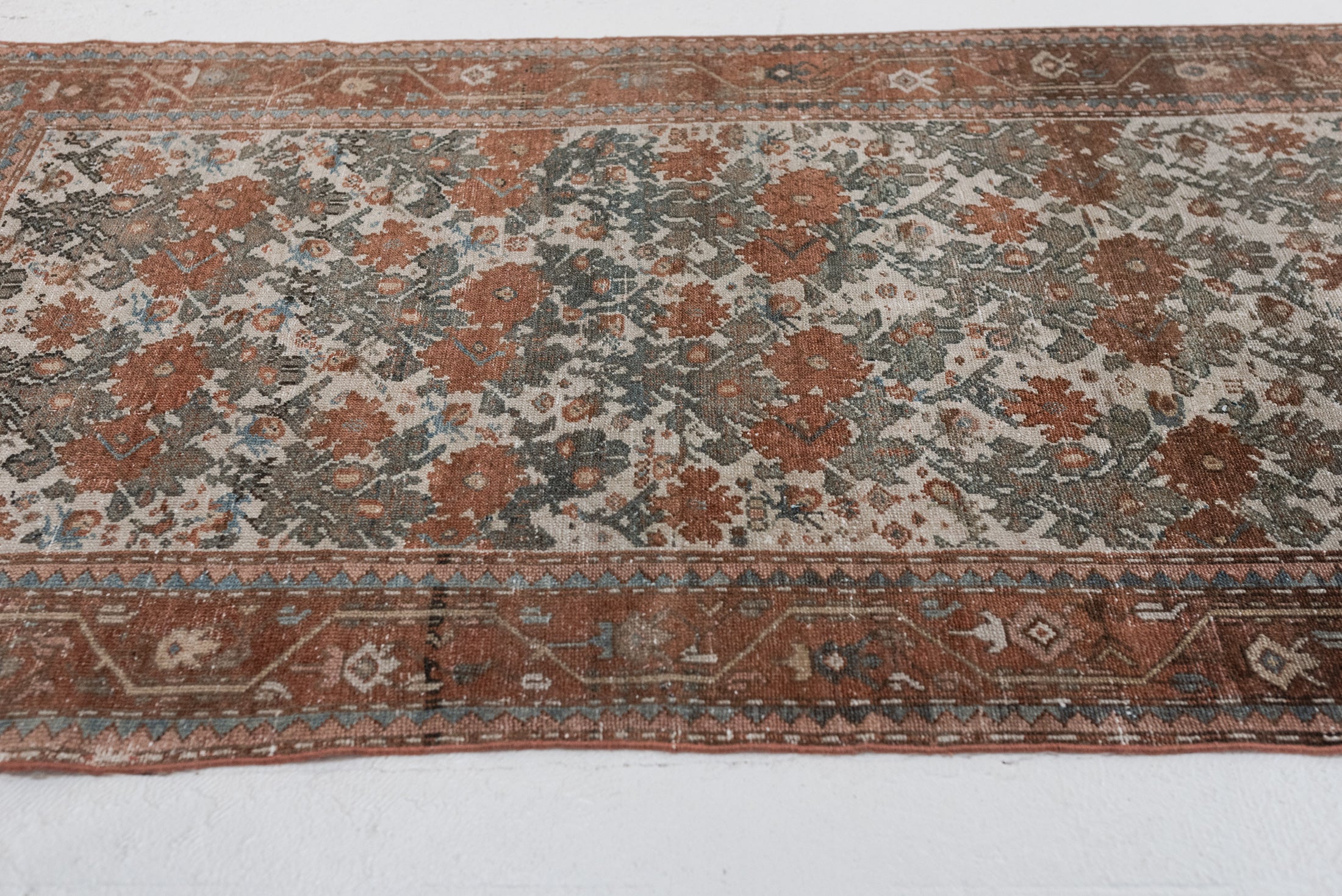 3&#39;1 x 16&#39;4 | Vintage Malayer Runner | CE-R-3074