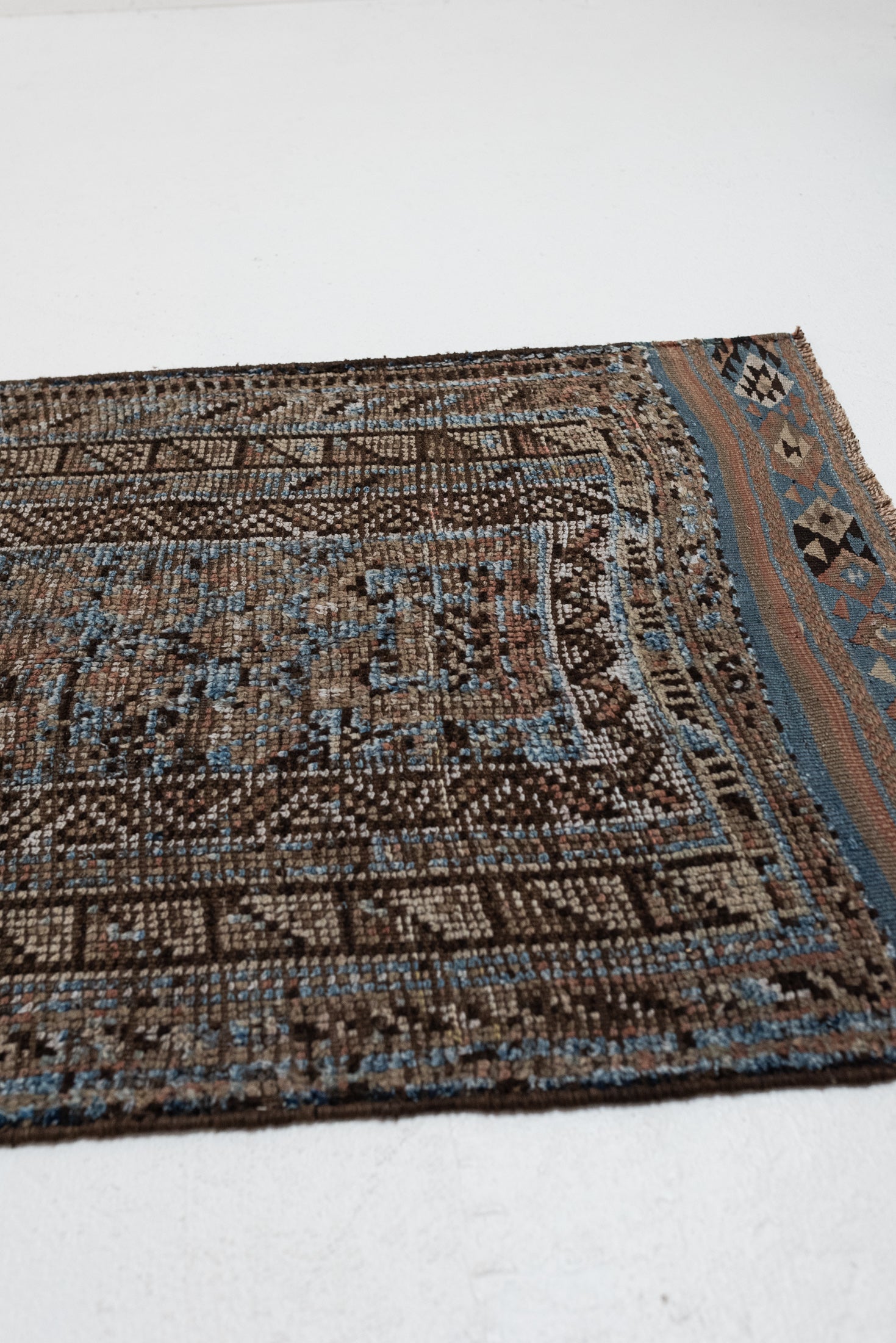 Reserved | OI | 2&#39;10 x 9&#39;8 | Blue Turkish Runner | R-3080