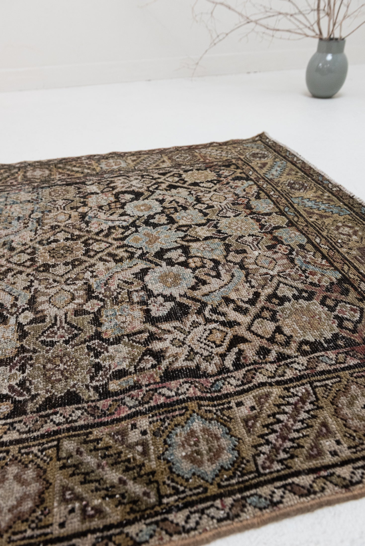 3&#39;4 x 5&#39;10 | Small Vintage Malayer | CE-W-3090